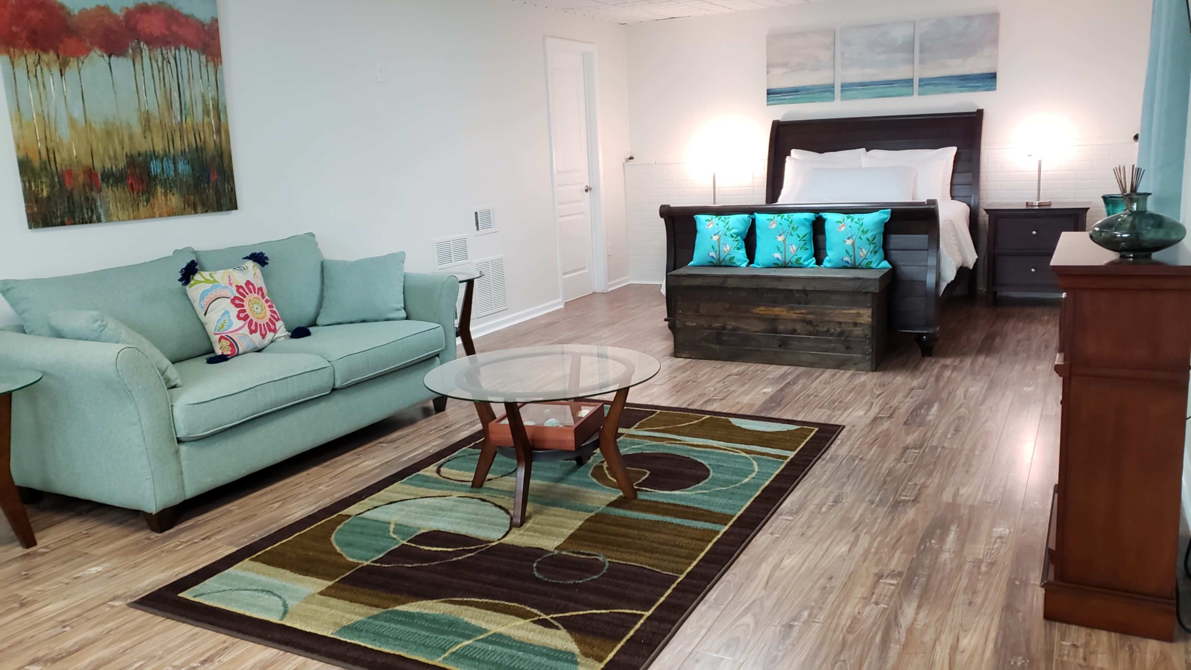 Private, Quiet & Cozy Studio. Open Floor Plan Image in , Lawrenceville, GA