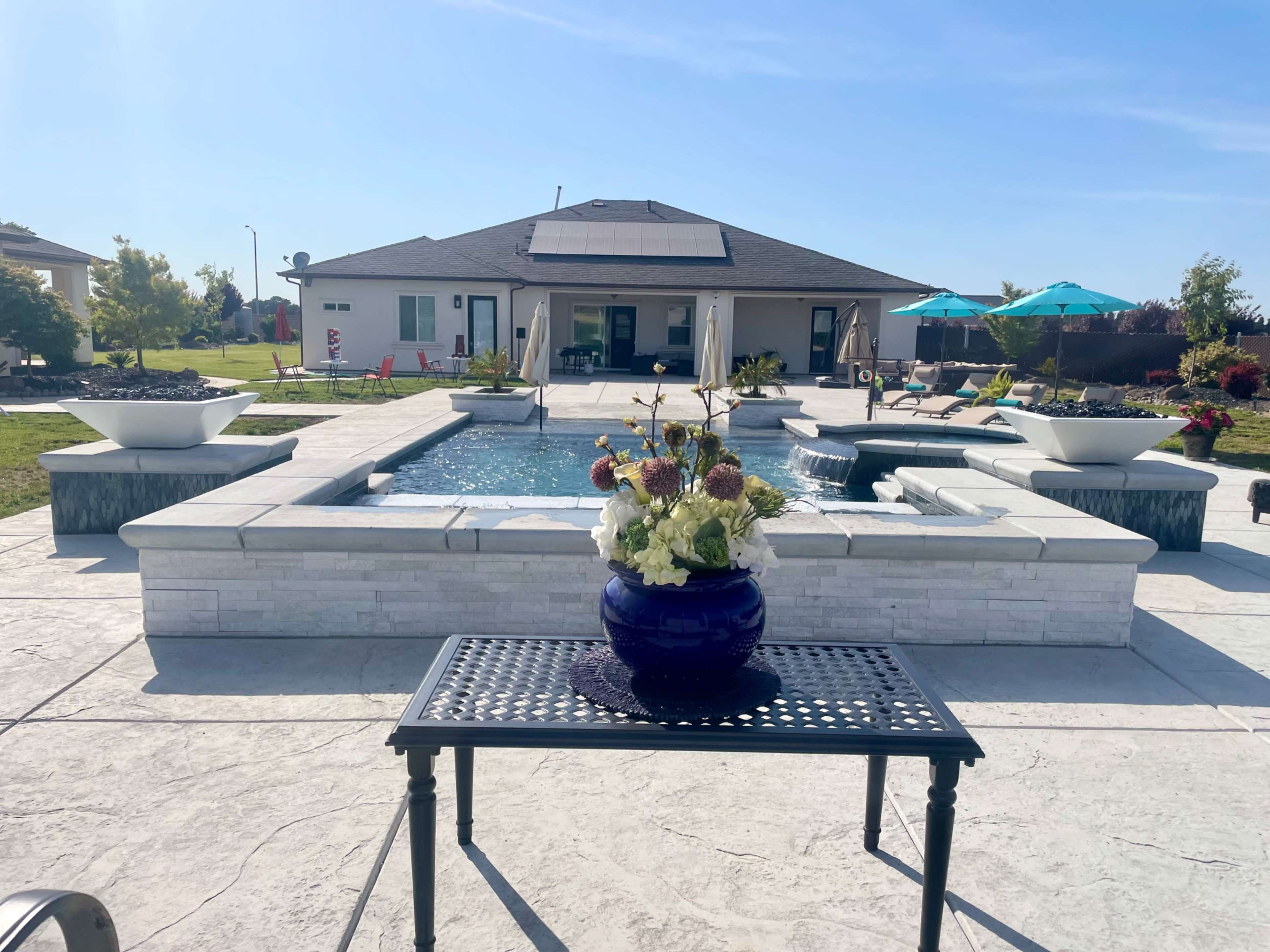 The perfect party place! - country, private with convenience! Image in Collierville, Acampo, CA