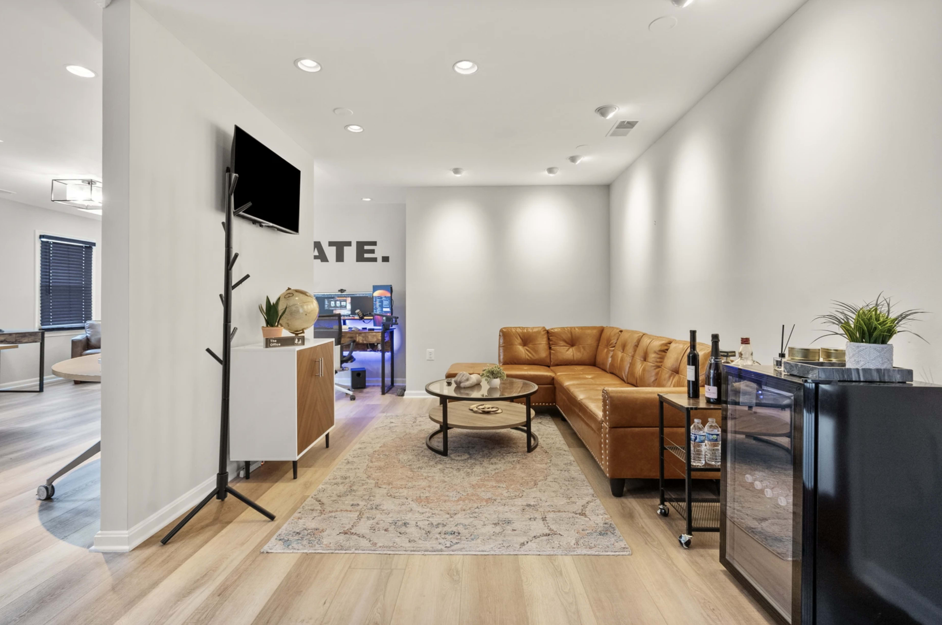Fully Equipped Podcast Studio with Lighting, Soundboard, and Backdrops Image in Fairfax, Fairfax, VA