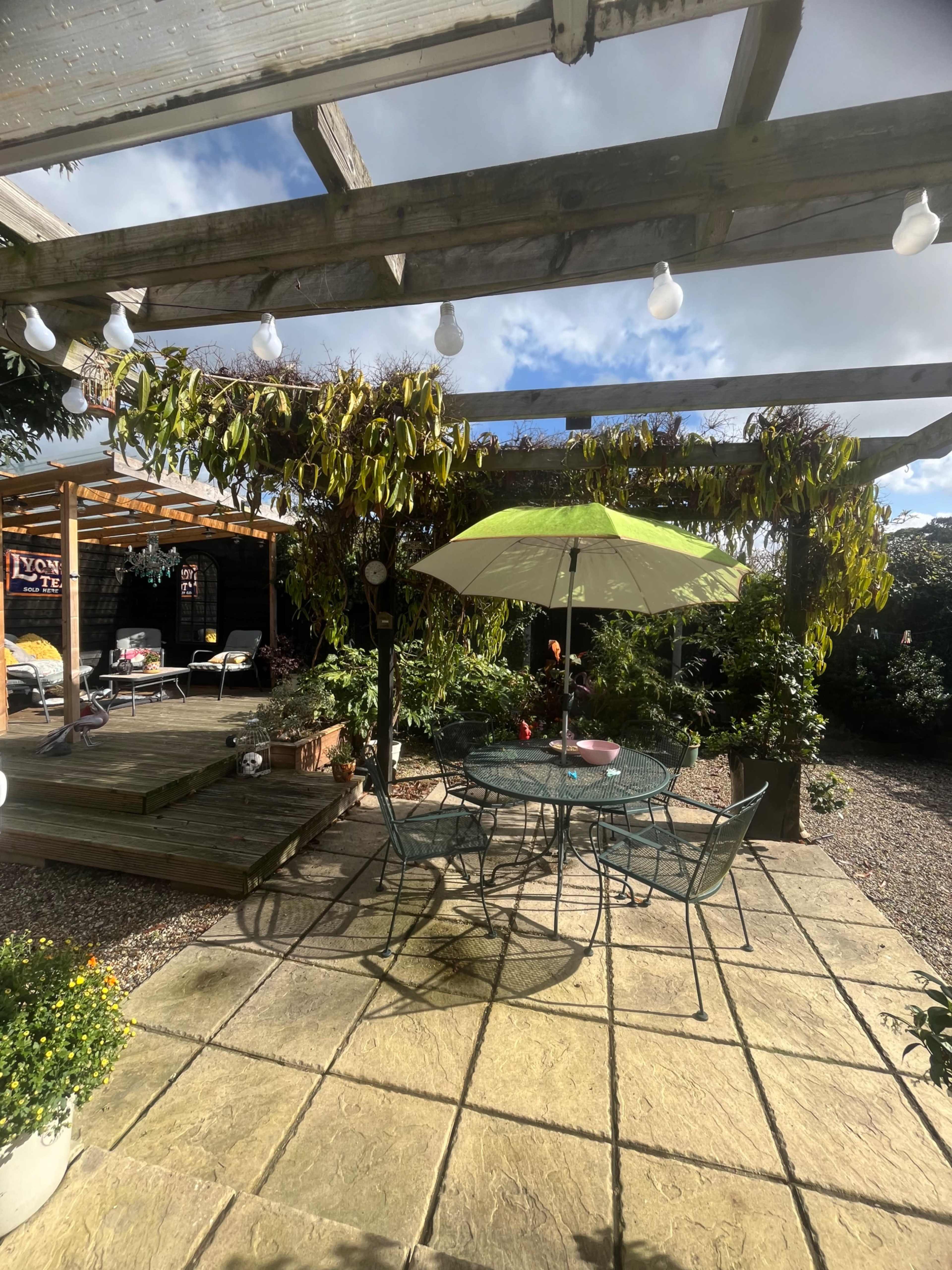 1860s 3 bedroom cottage with quirky interior Image in Heybridge, Heybridge, ENG