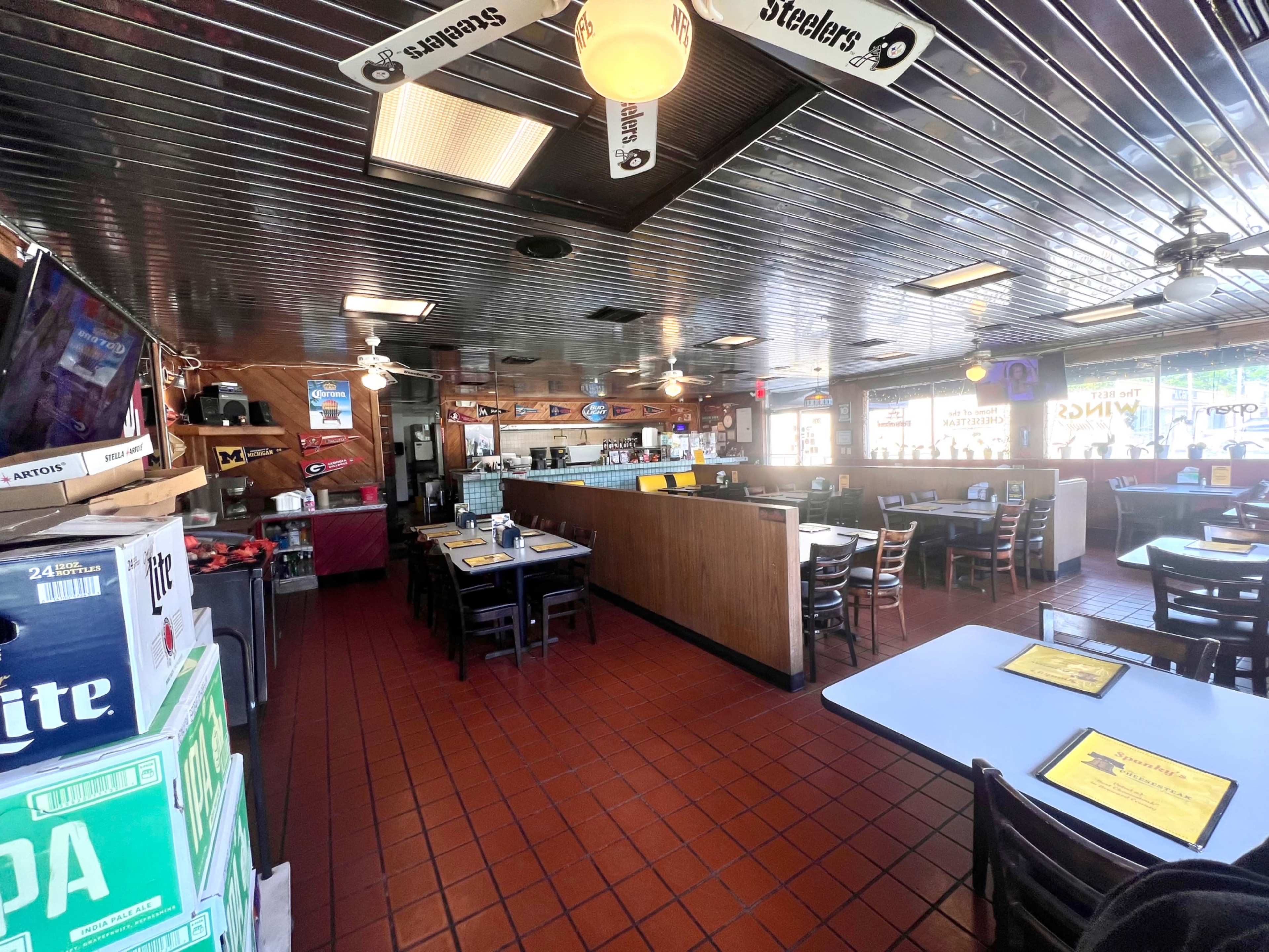 80's style restaurant with a sports theme! Image in Margate, Margate, FL