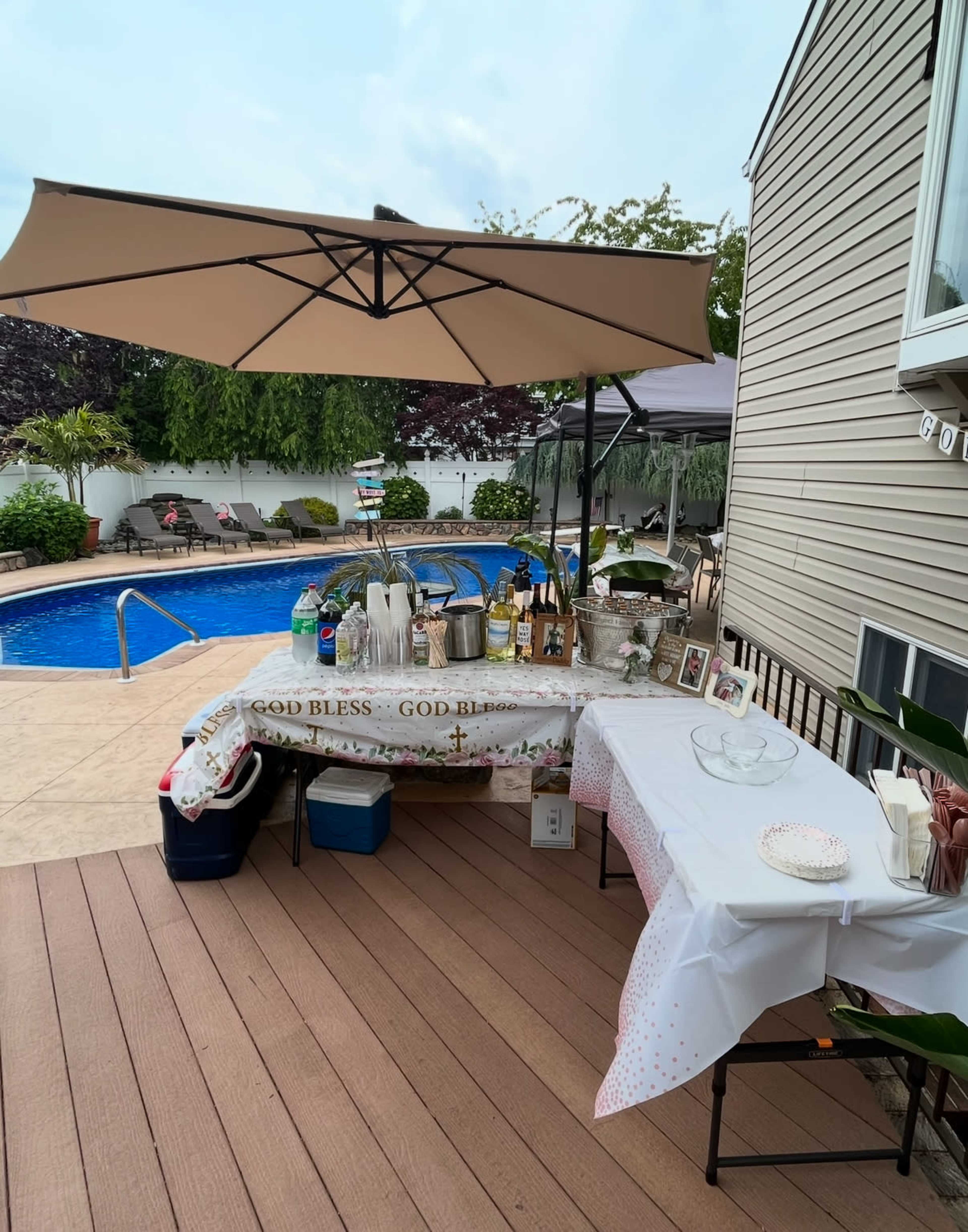Tropical Backyard Oasis with Inground Pool – Perfect for Private Events, Relaxation, or Photoshoots Image in Oyster Bay, Massapequa Park, NY