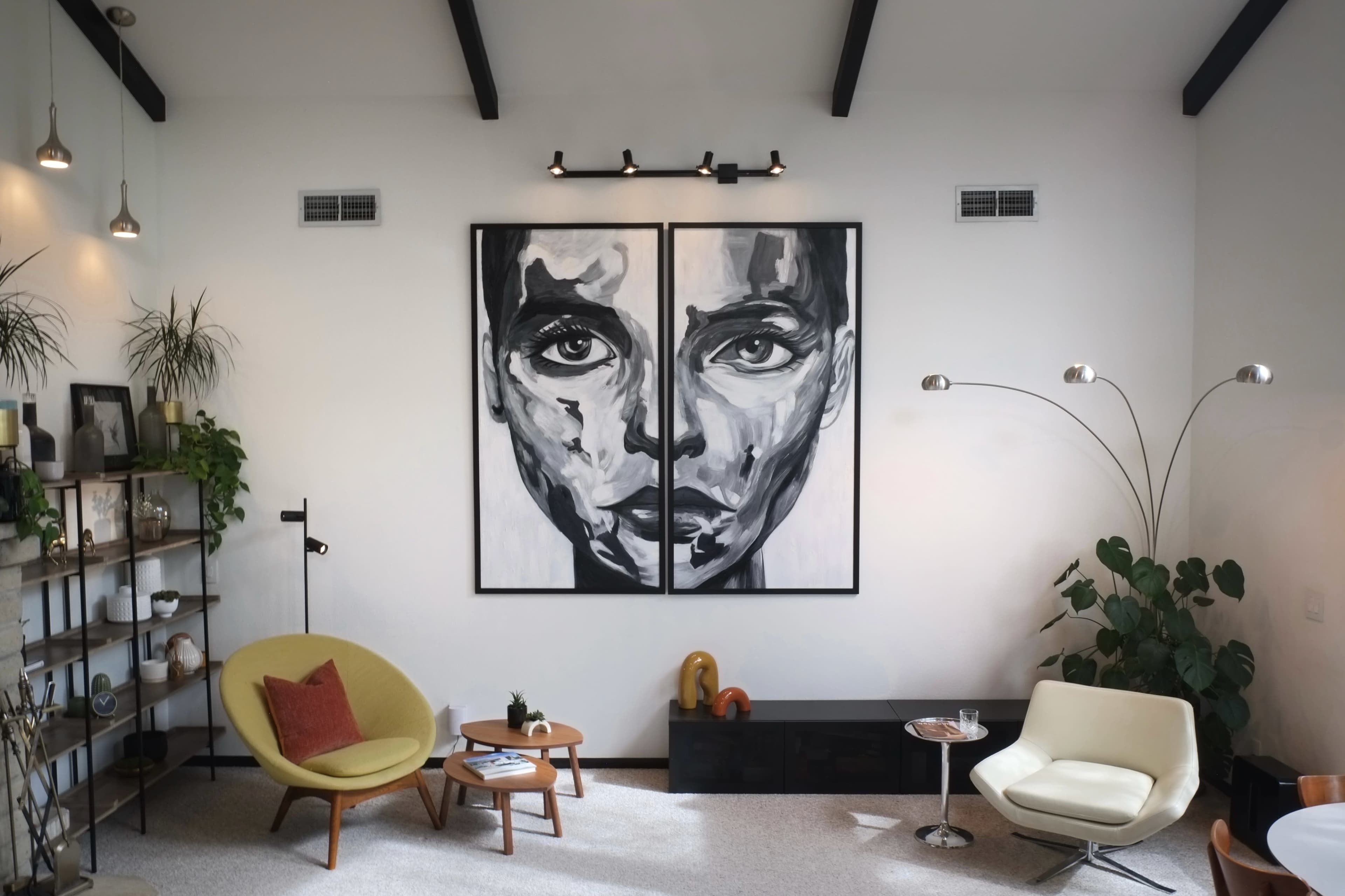 Modern Designer Home with Luxe Master Suite, Pool & Artistic Interiors Image in McNeil Estates, Las Vegas, NV