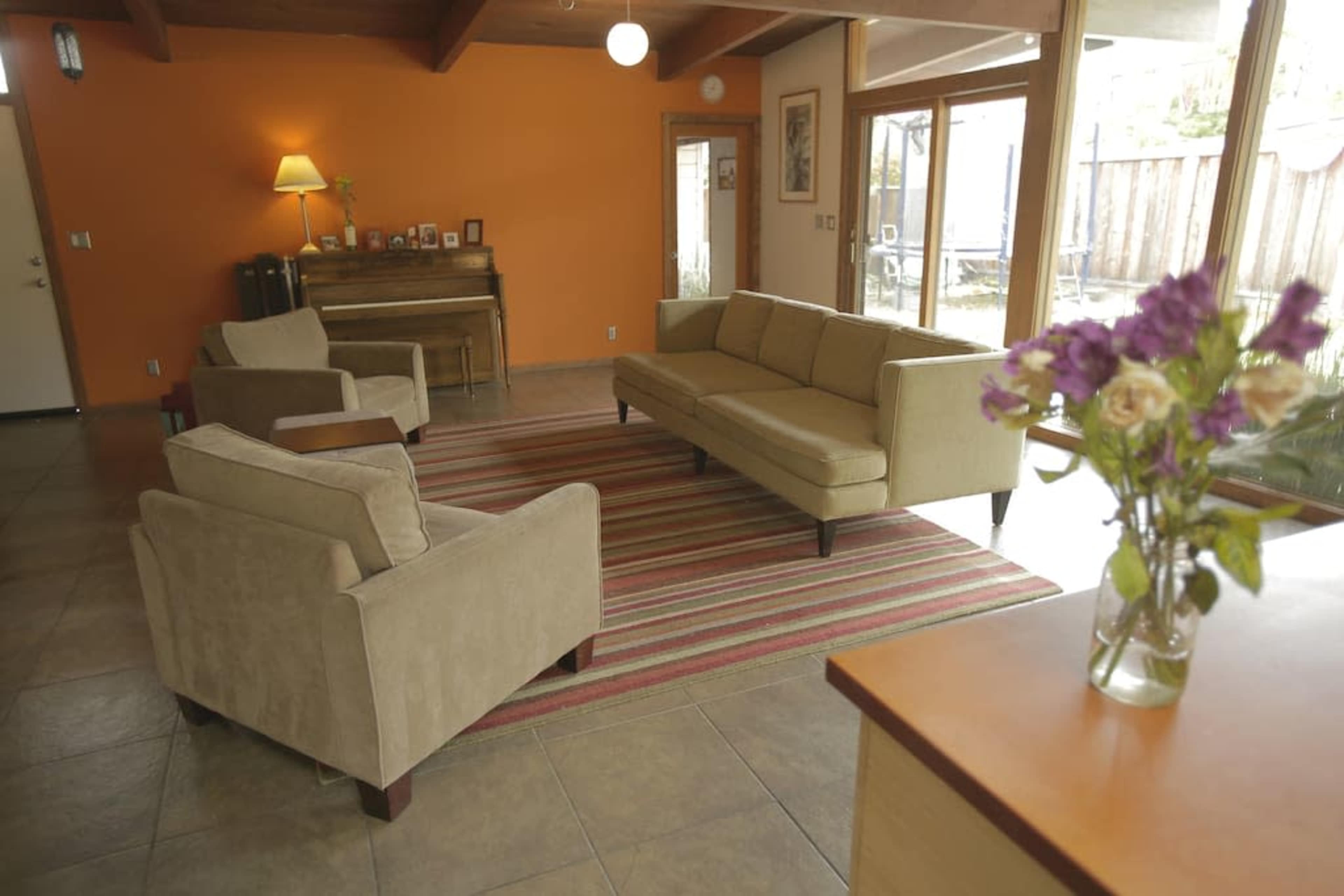 Awesome Eichler in Palo Alto Image in Fairmeadow, Palo Alto, CA