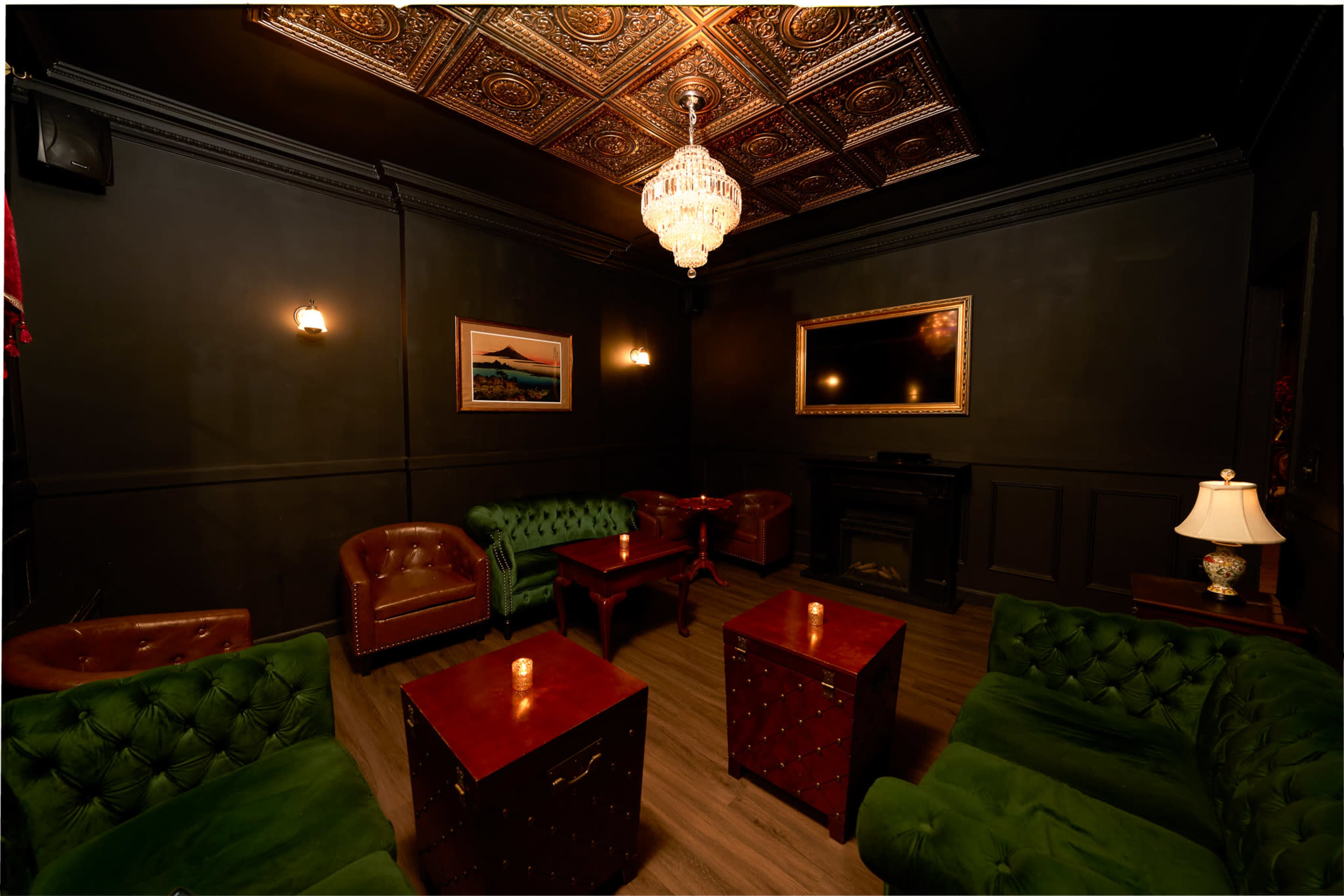 Luxurious Speakeasy Lounge in Midtown East Image in Midtown Manhattan, New York, NY