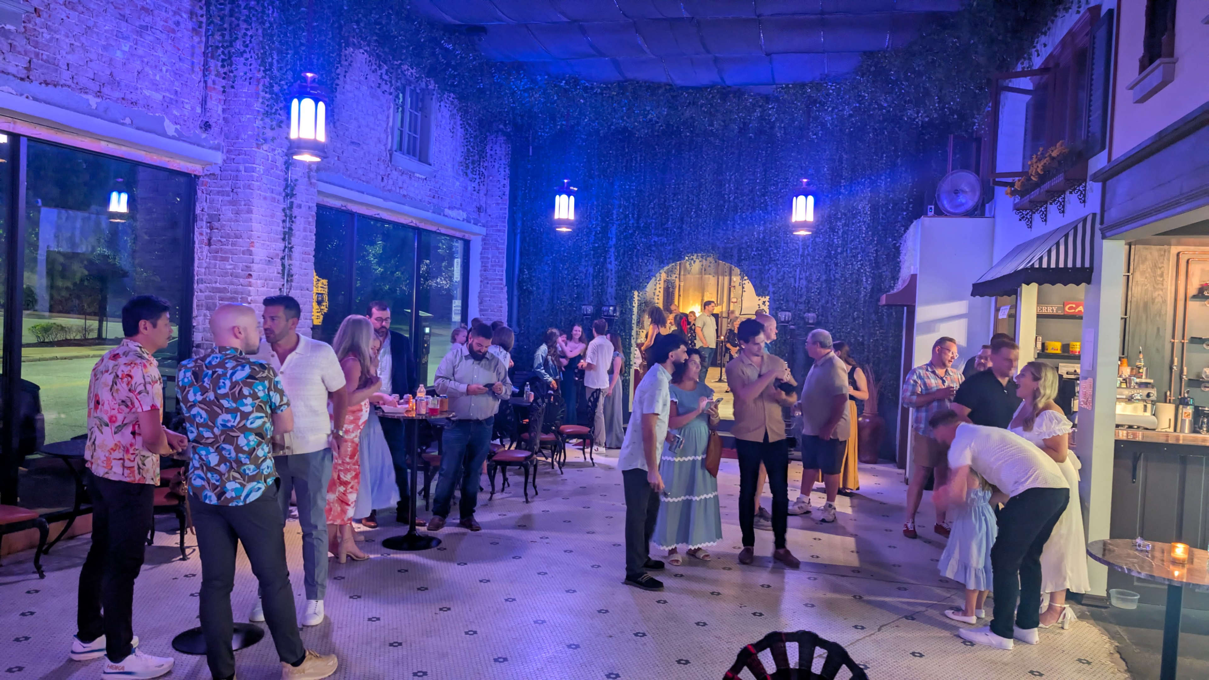 Midtown Cafe & Automotive Gallery Image in Midtown, St. Louis, MO