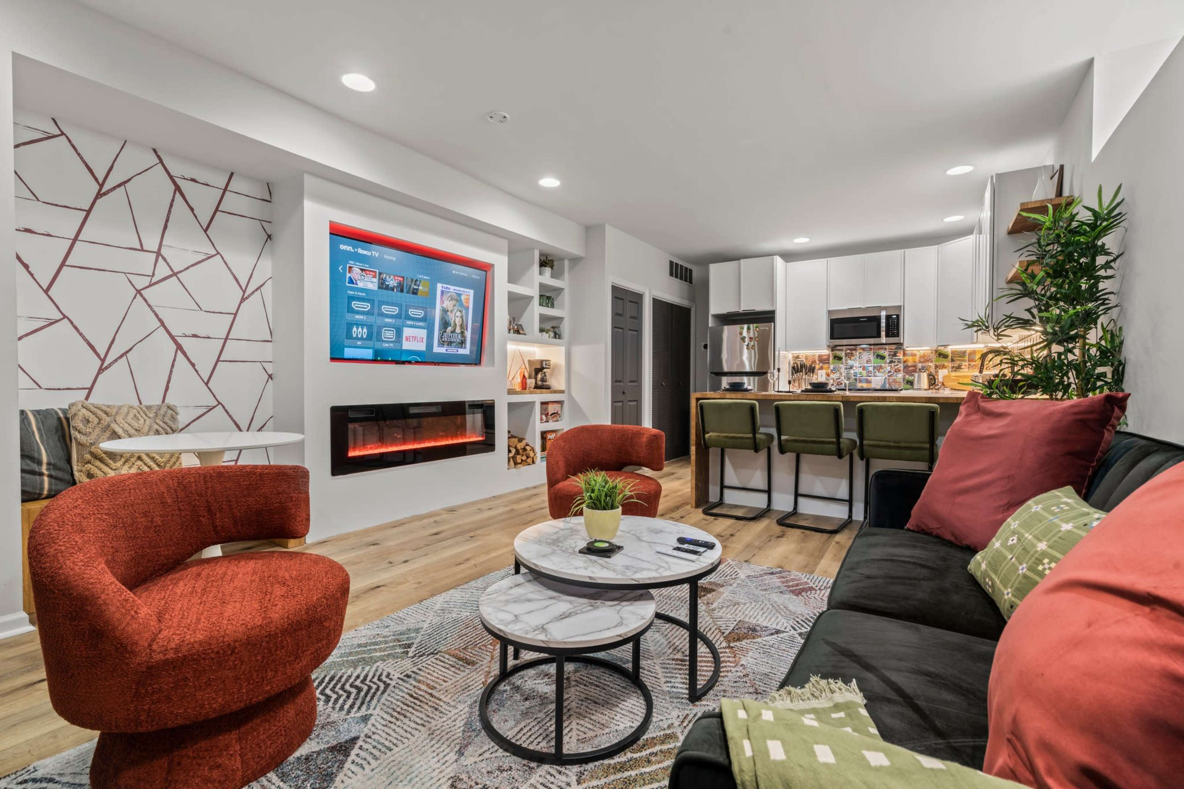 -Modern Comfort in Historic Old City- Image in Center City, Philadelphia, PA