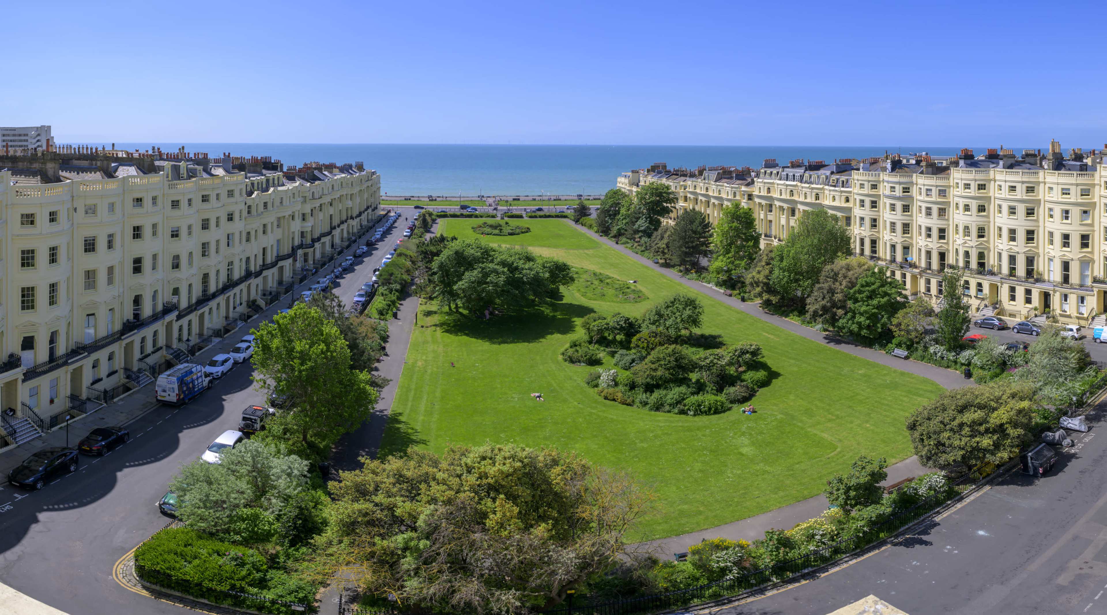 Sea View Historic One Bed Brighton Apartment Image in Hove, Hove, ENG