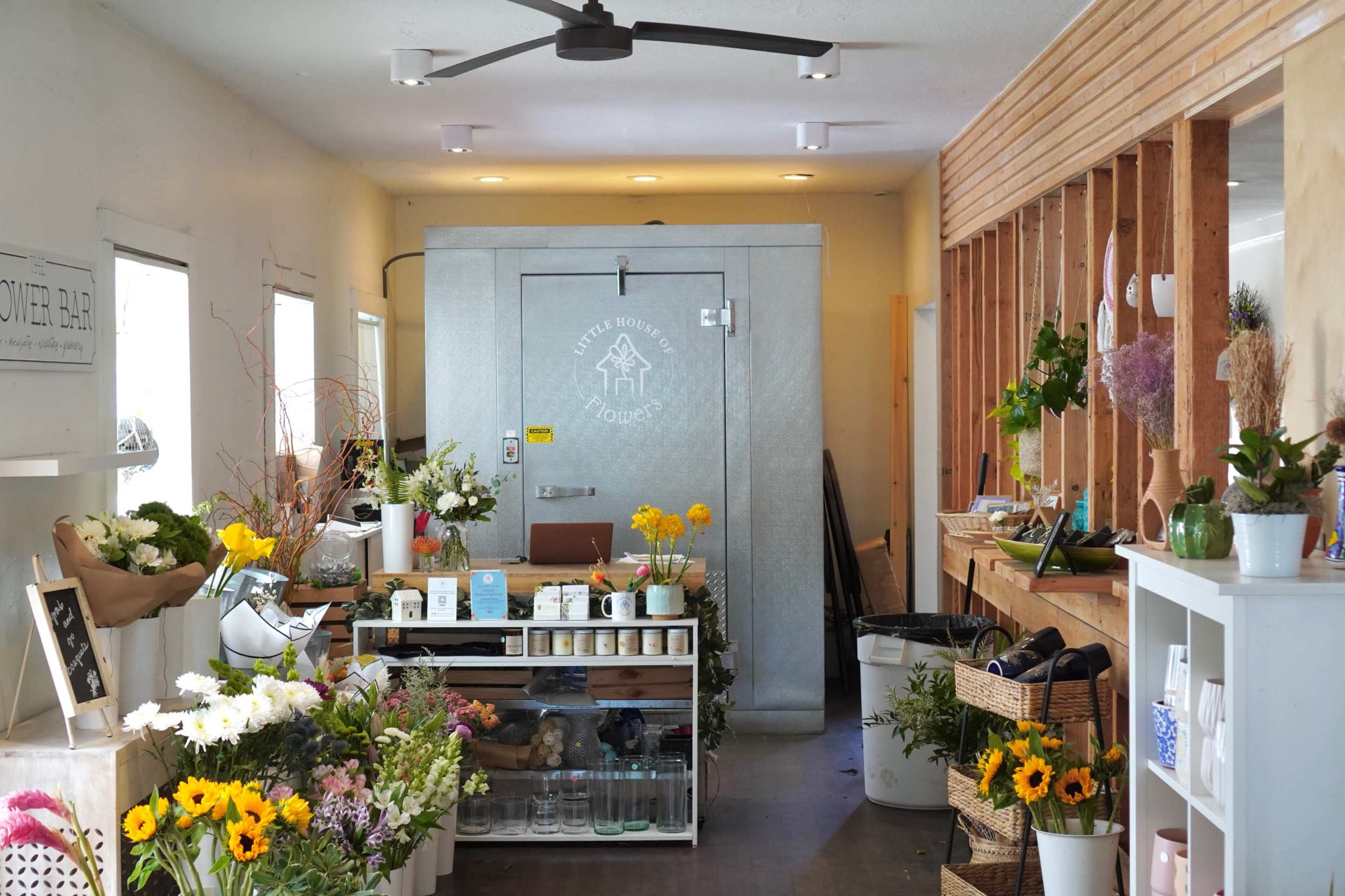 Boutique Flower Shop Image in La Playa, San Diego, CA