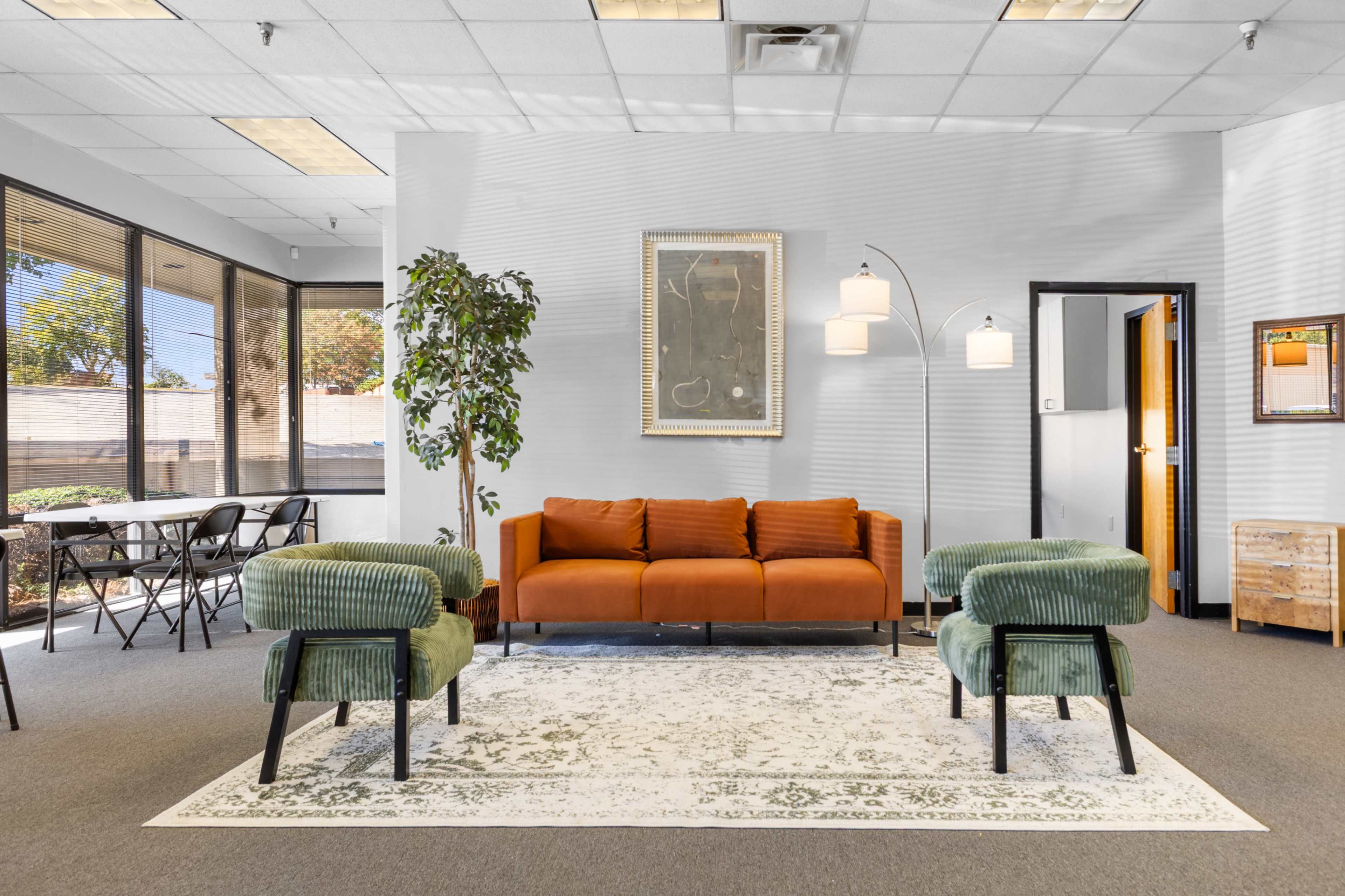 Bright Modern Workspace in Marietta Image in Marietta, Marietta, GA