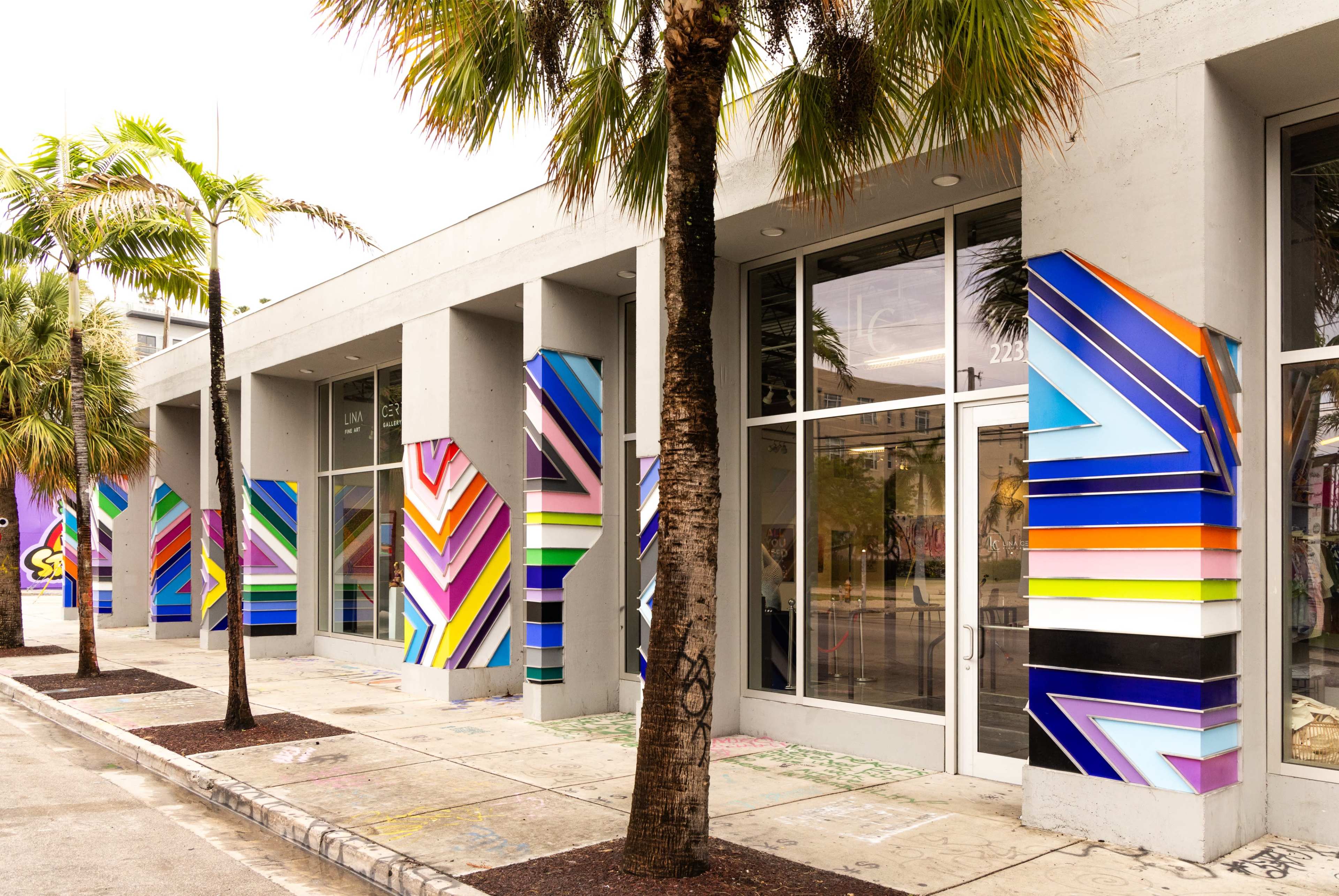2,200 sq ft Fine Art Gallery in Wynwood with Global Masterworks Image in Wynwood, Miami, FL