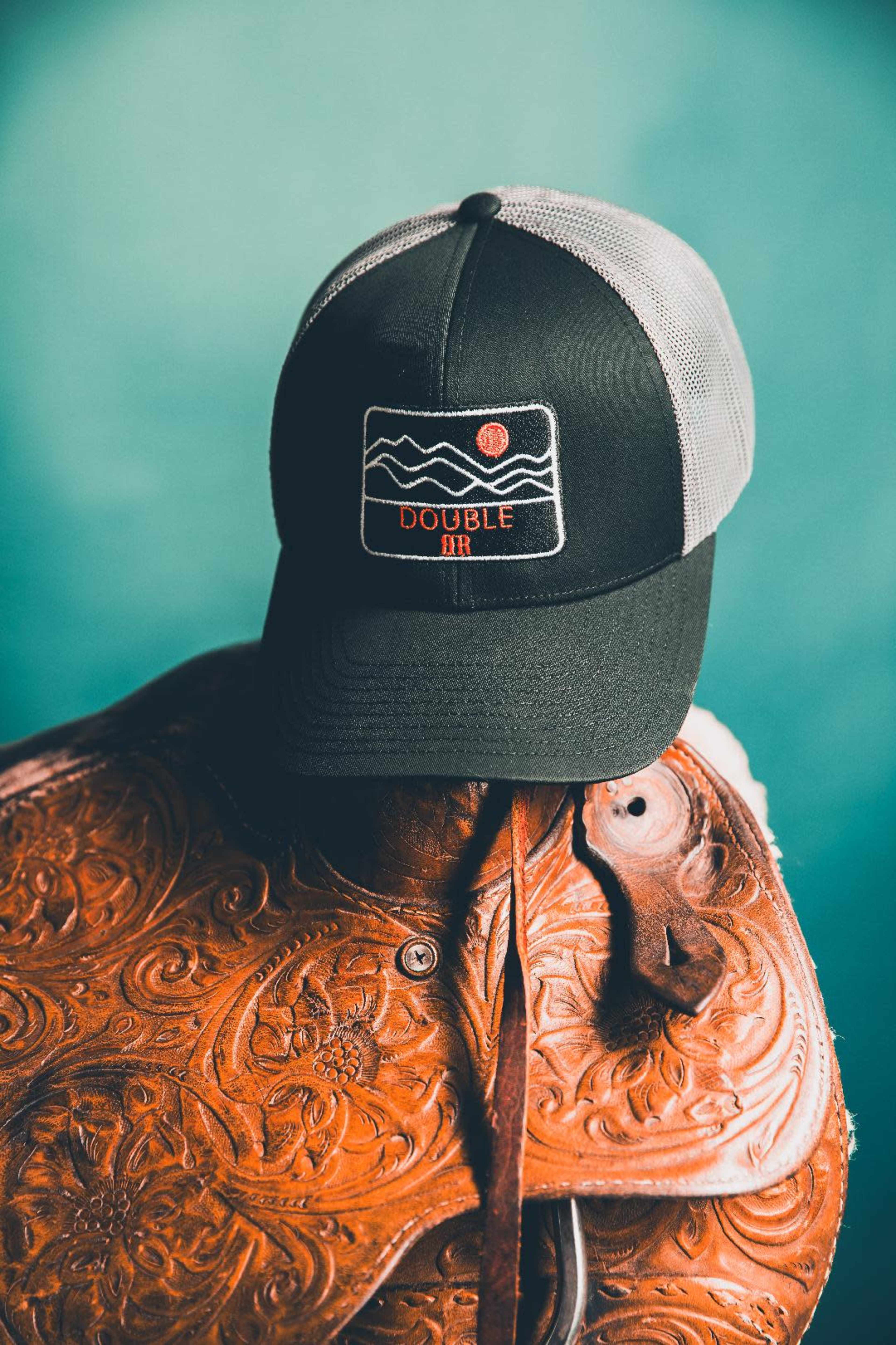 Double R Western Photography Studio – Comfortable Home Space Image in Orchards, Vancouver, WA