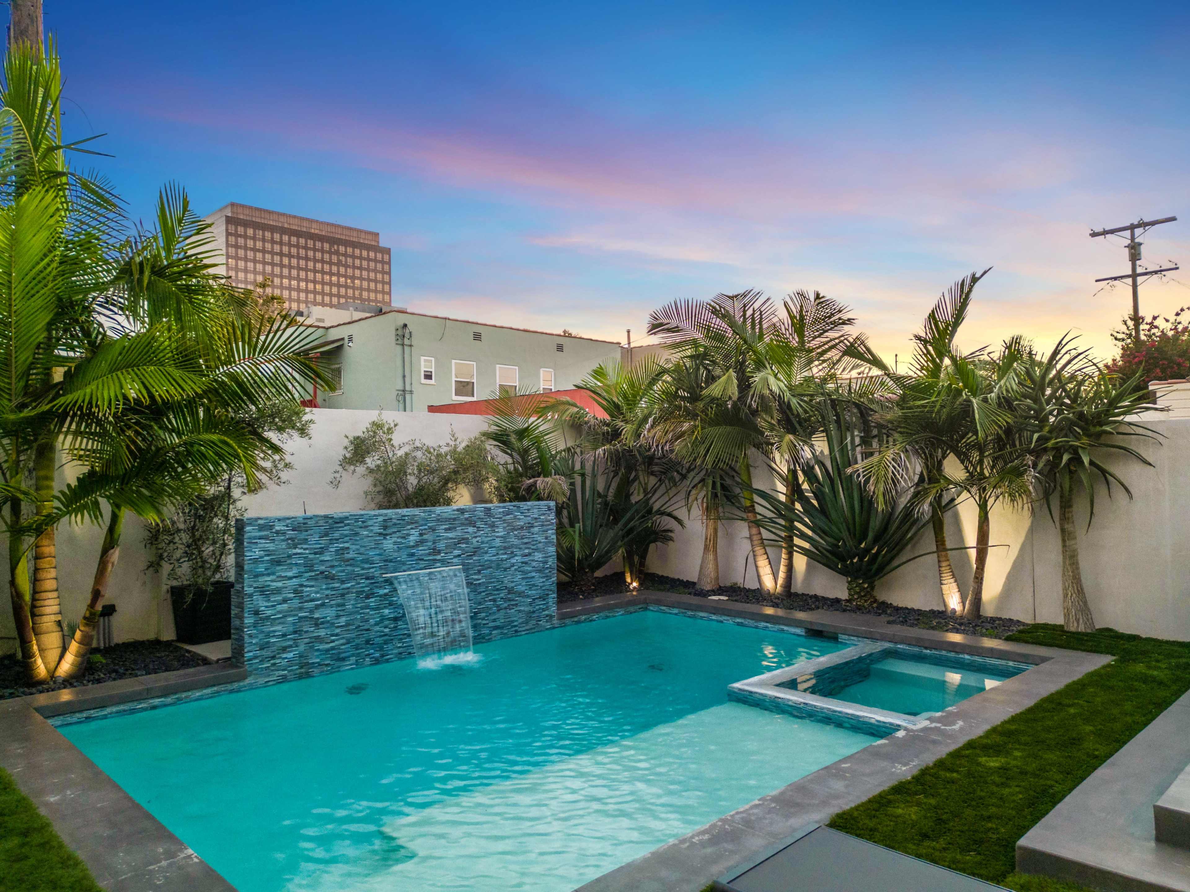 LINDENHURST PALM-FRAMED POOL VILLA/ GLASSY GLOW Image in Beverly Grove, Los Angeles, CA