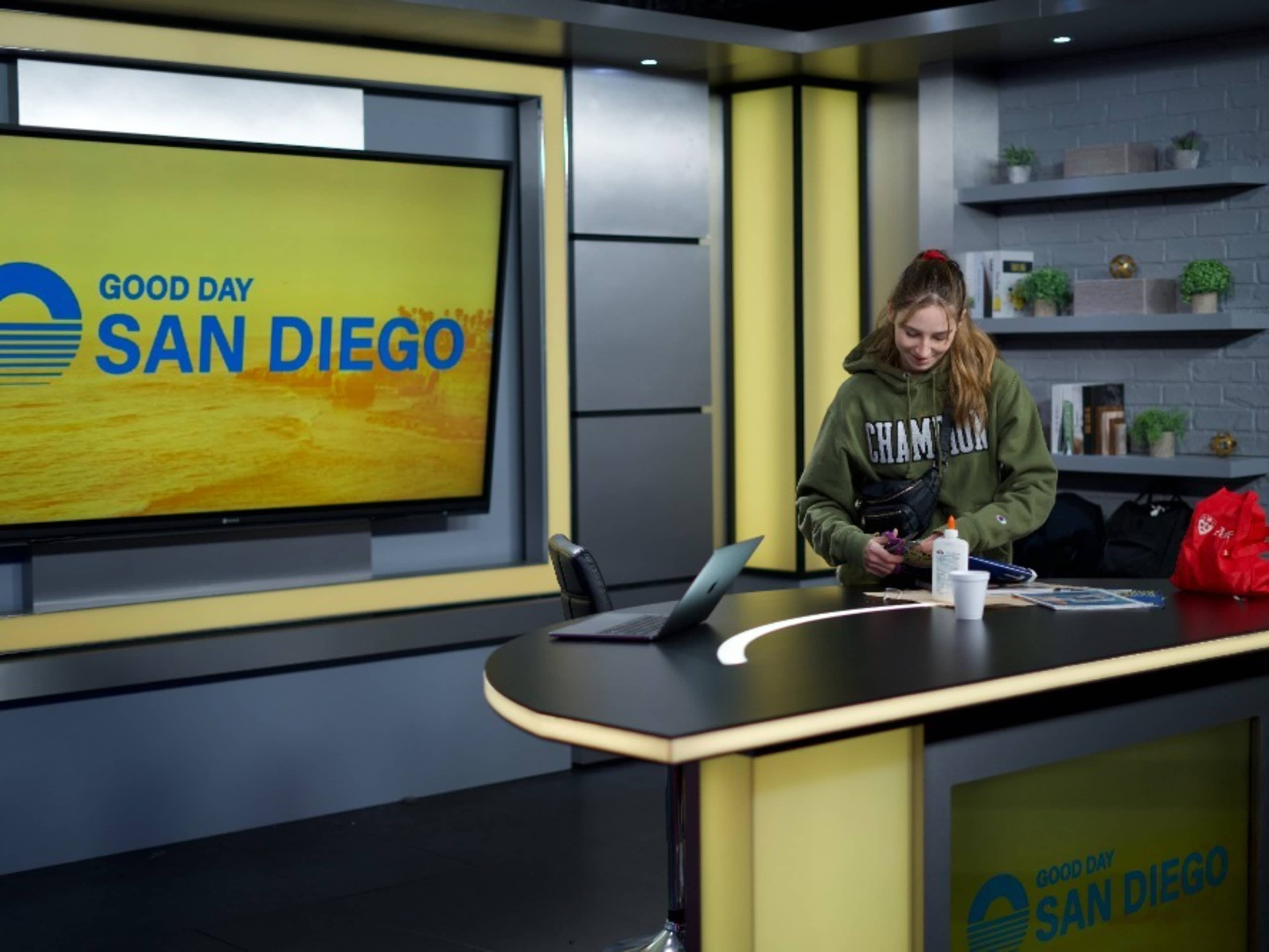 Broadcast Desk Add-On 