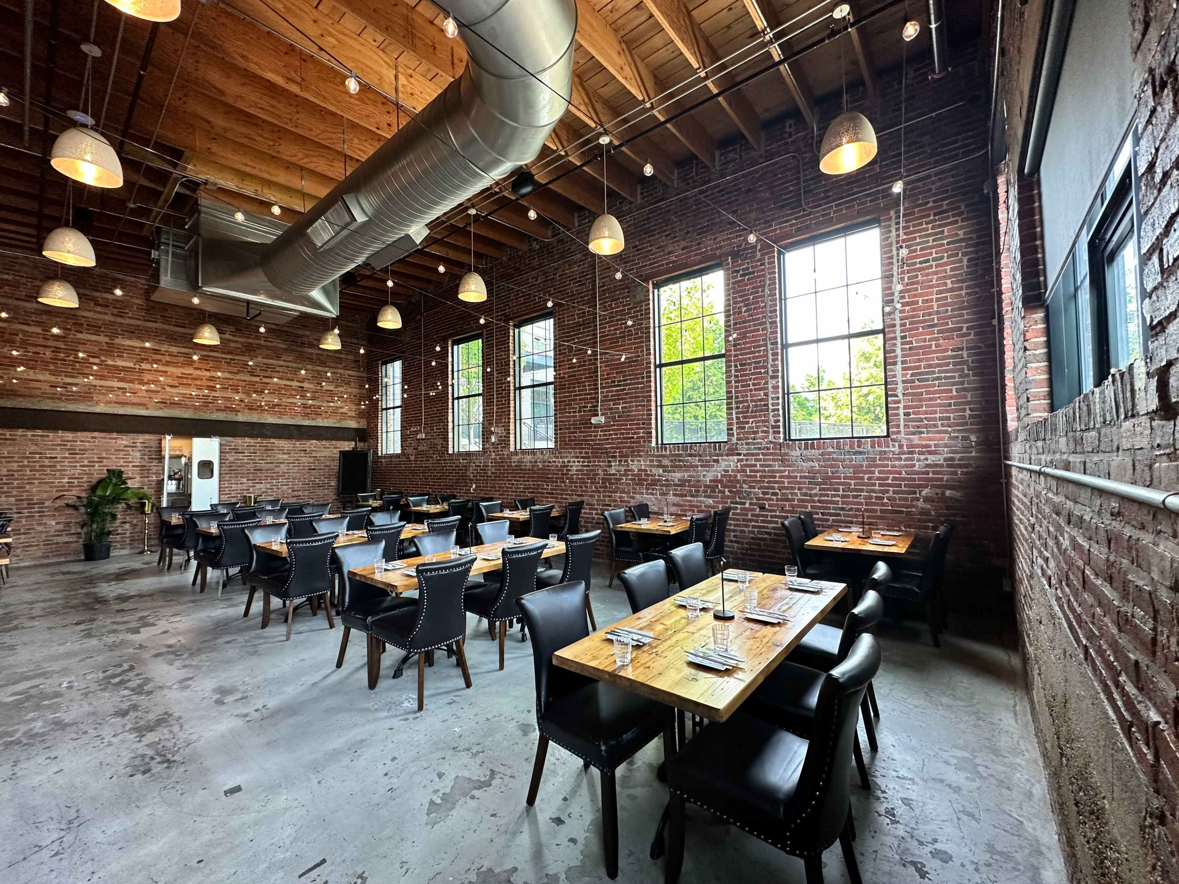 Stylish Urban Brick Venue with Indoor-Outdoor Flow Image in Kresson, Baltimore, MD