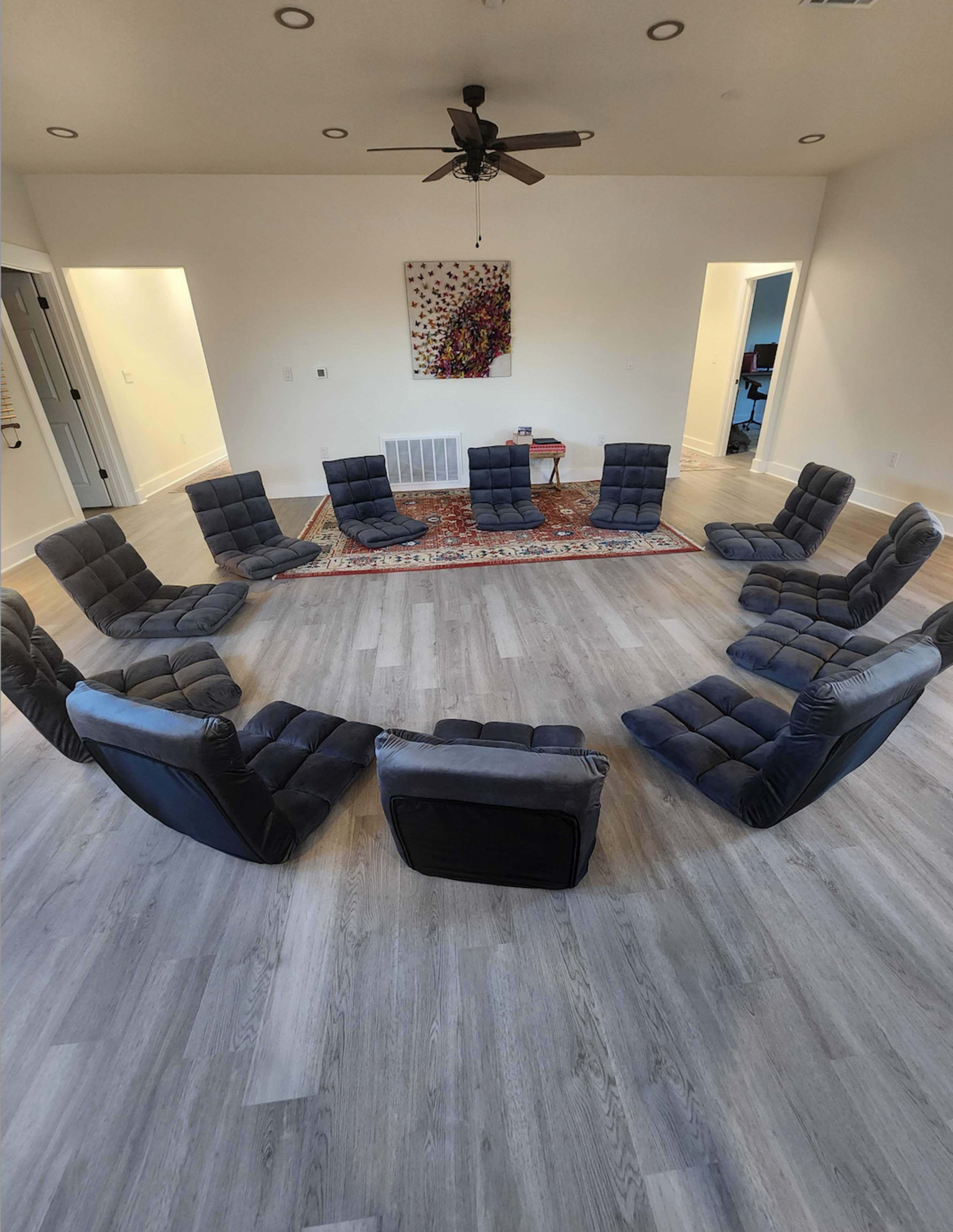 Spacious Light-filled Loft in Downtown Round Rock Image in Round Rock Original Plat, Round Rock, TX
