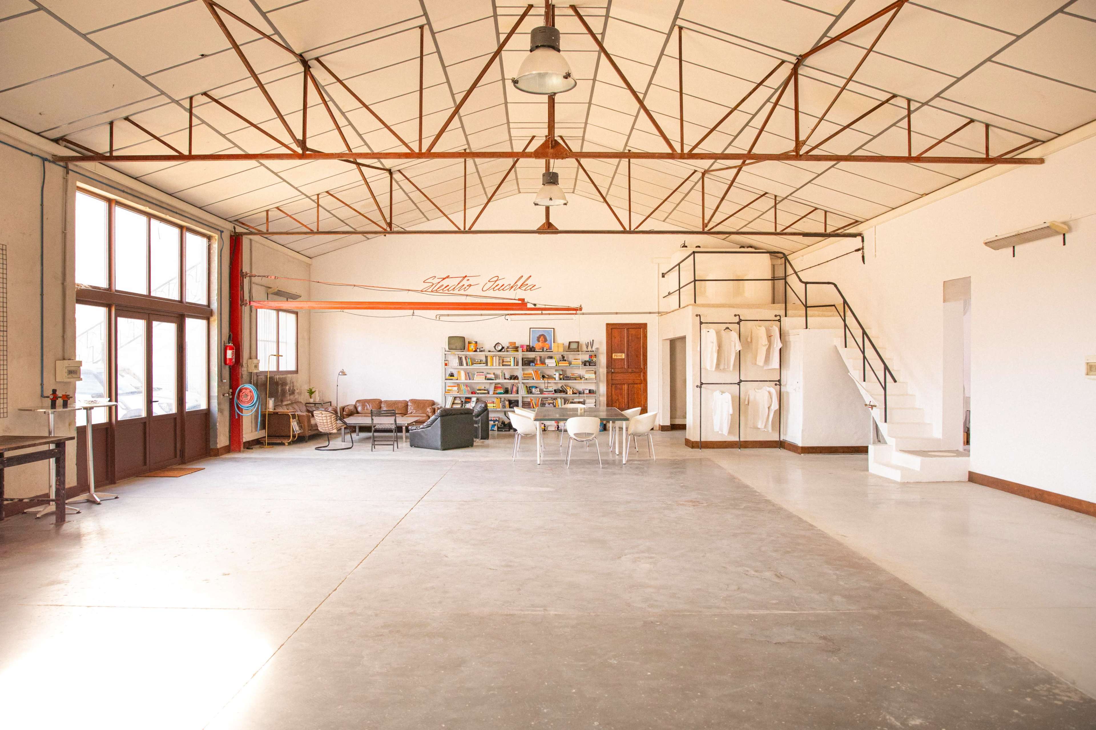 Studio photo/vidéo en campagne Image in , Charleval