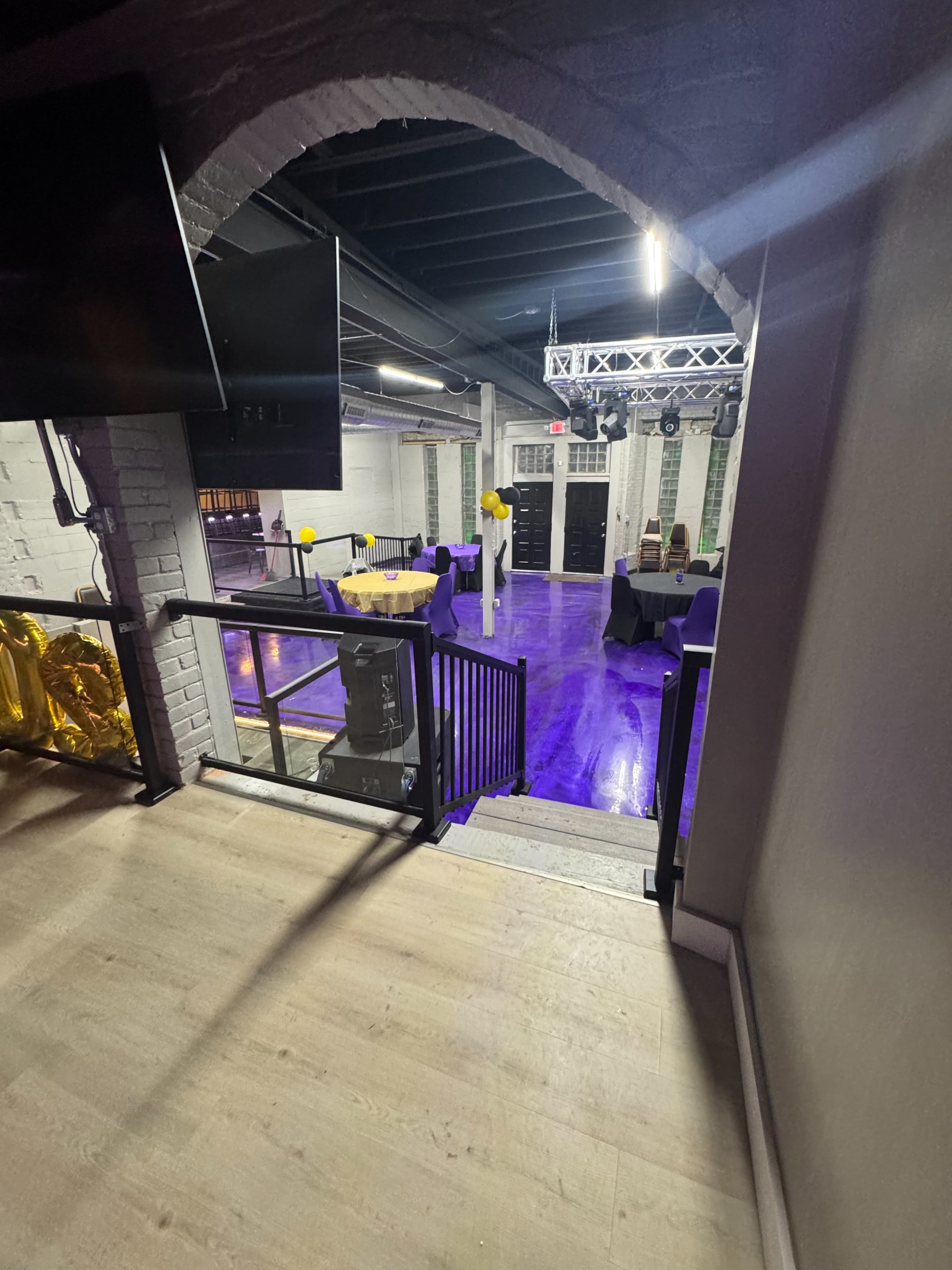 Lounge style event space with bar Image in Grant, DETROIT, FM