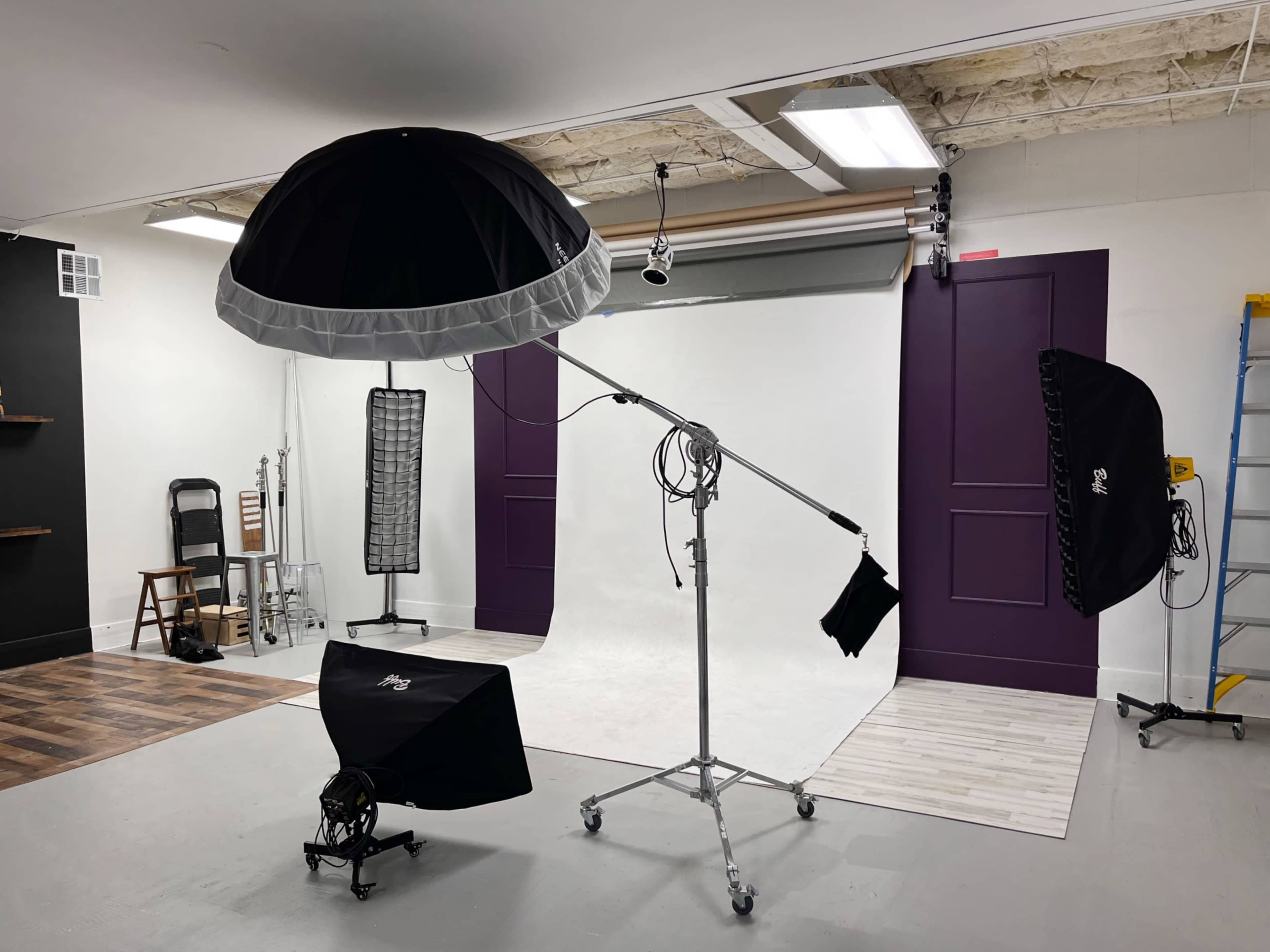 Comfortable, Private, Photography Studio in Houston Image in Mid West, Houston, TX