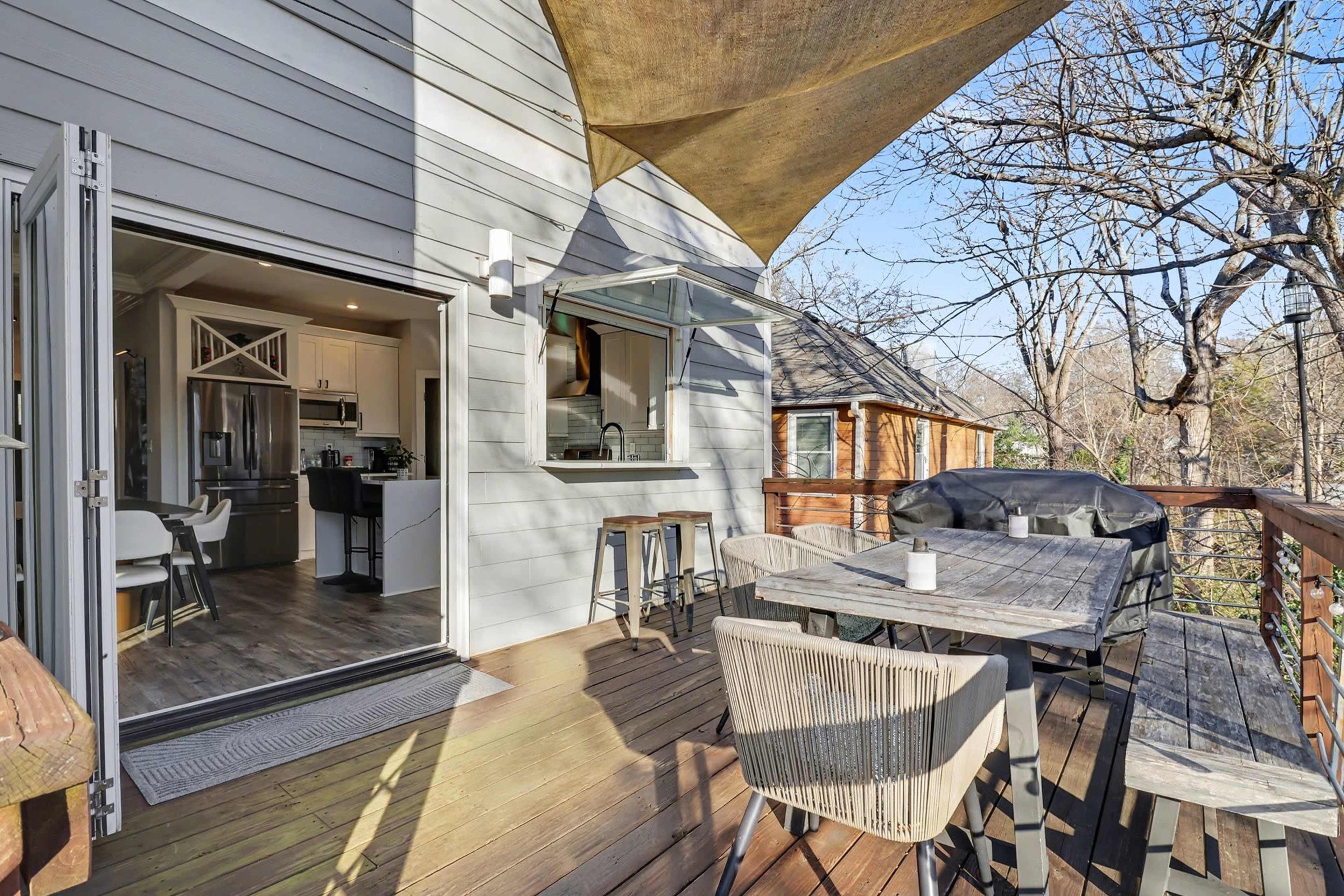 Modern Artsy House Image in Edgewood, Atlanta, GA