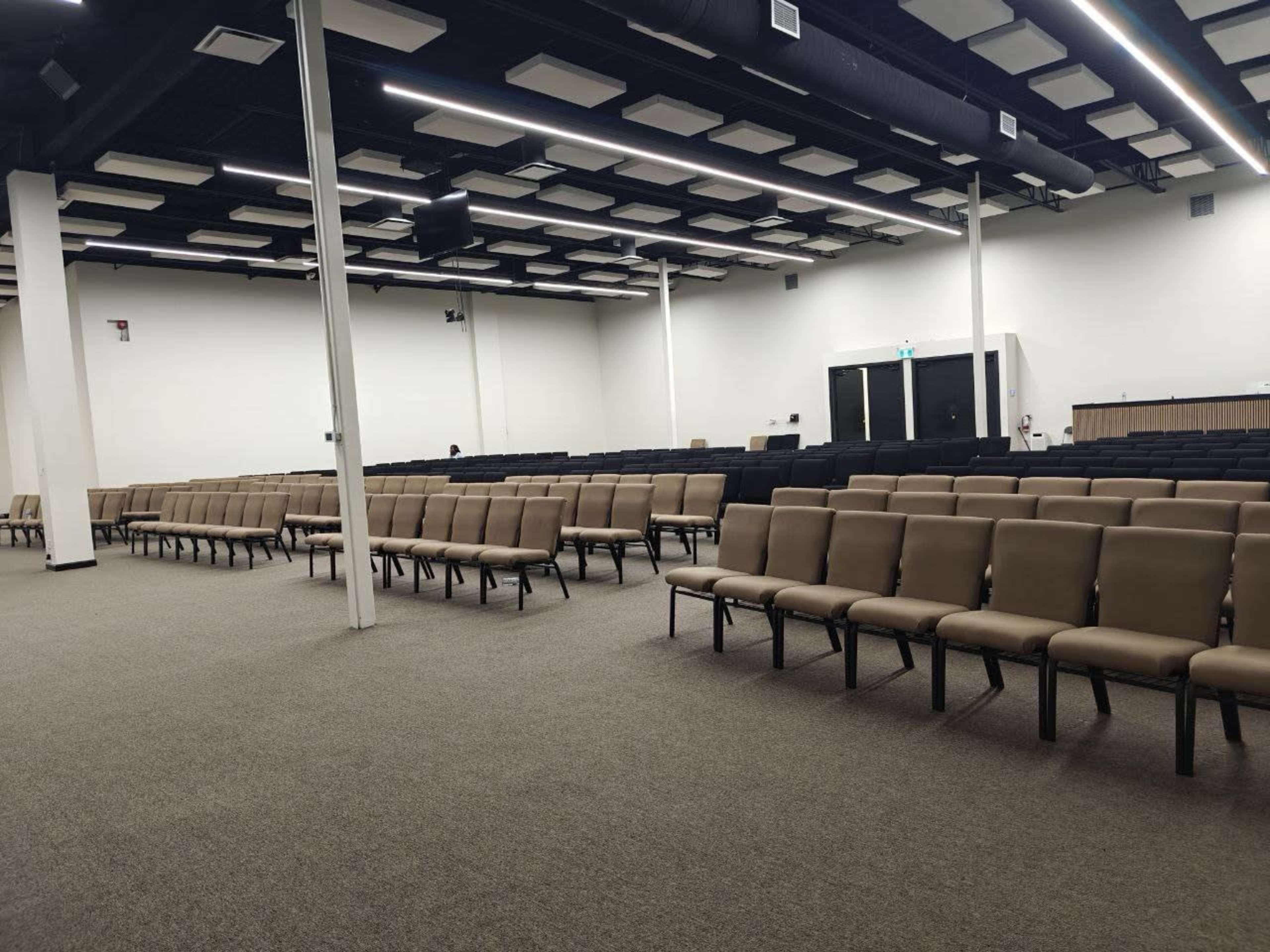 Large Spacious Conference and Multipurpose Room Image in Pelmo Park-Humberlea, North york, ON