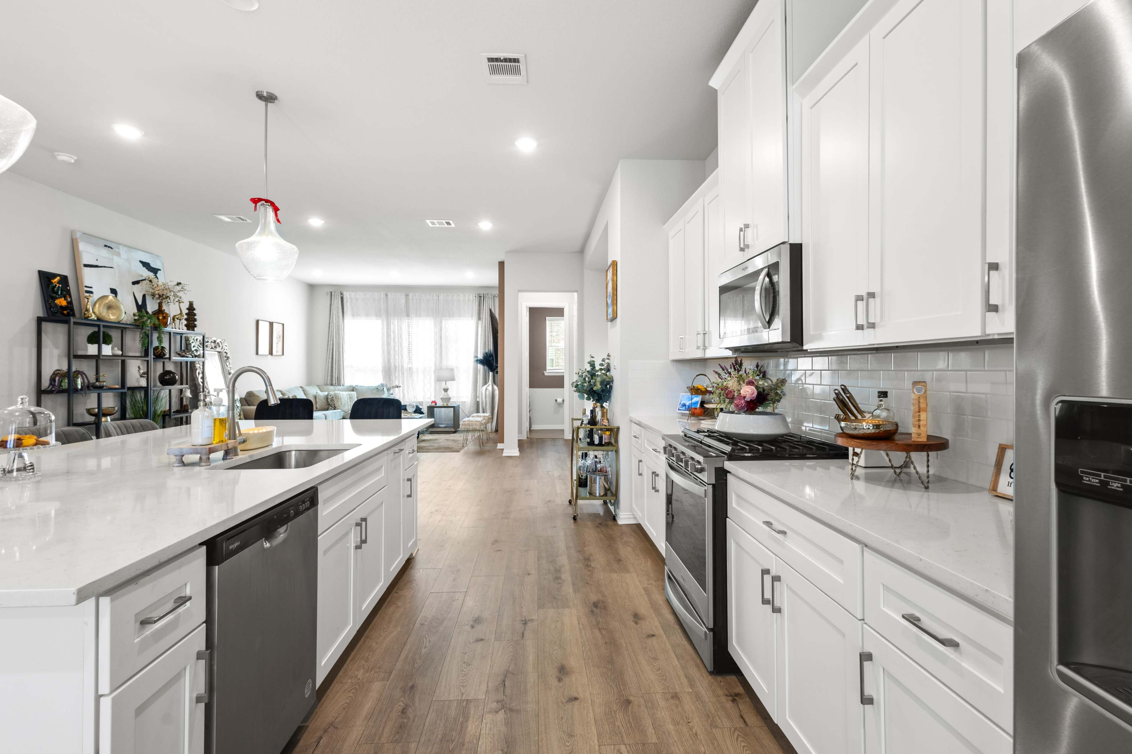 Content- Ready Modern home with Styled Kitchen & Living Space Image in Buckner Terrace / Everglade Park, Dallas, TX