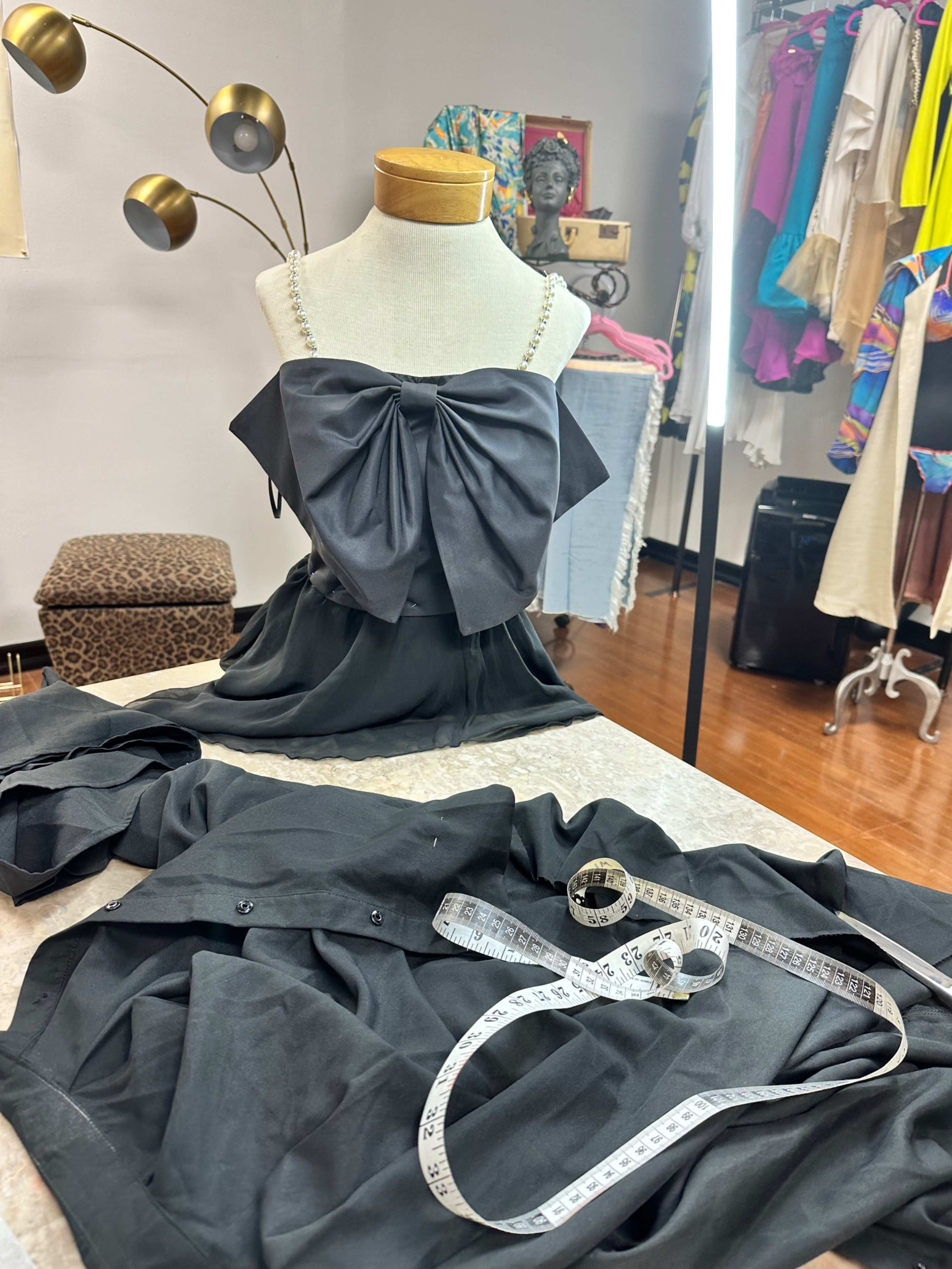 Creative Designer Work Studio Image in Inglewood, Inglewood, CA