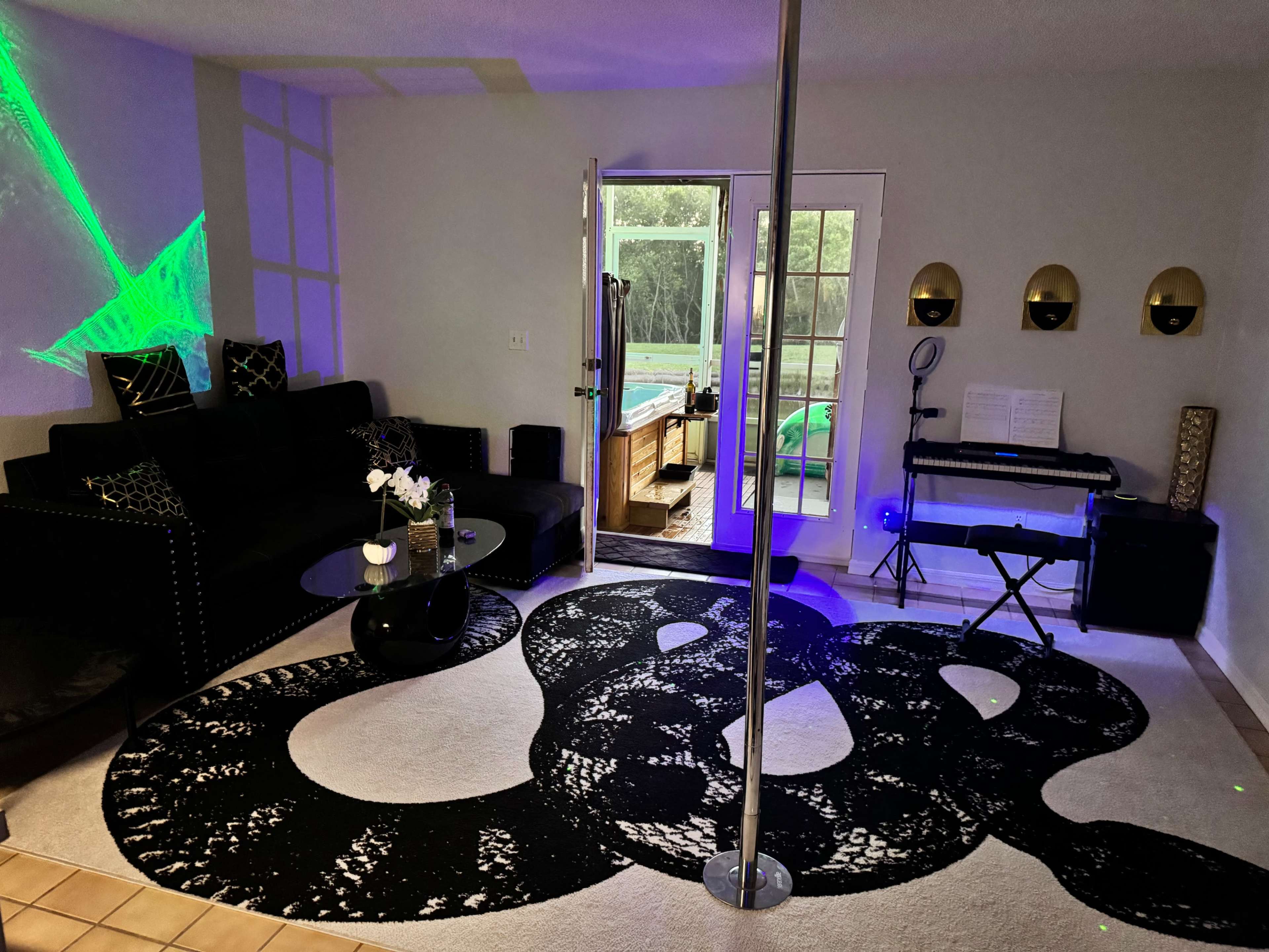 Private Lounge with Hot Tub on the Lake – Perfect for Romantic, Spa Nights & Events! Image in , Seminole, FL