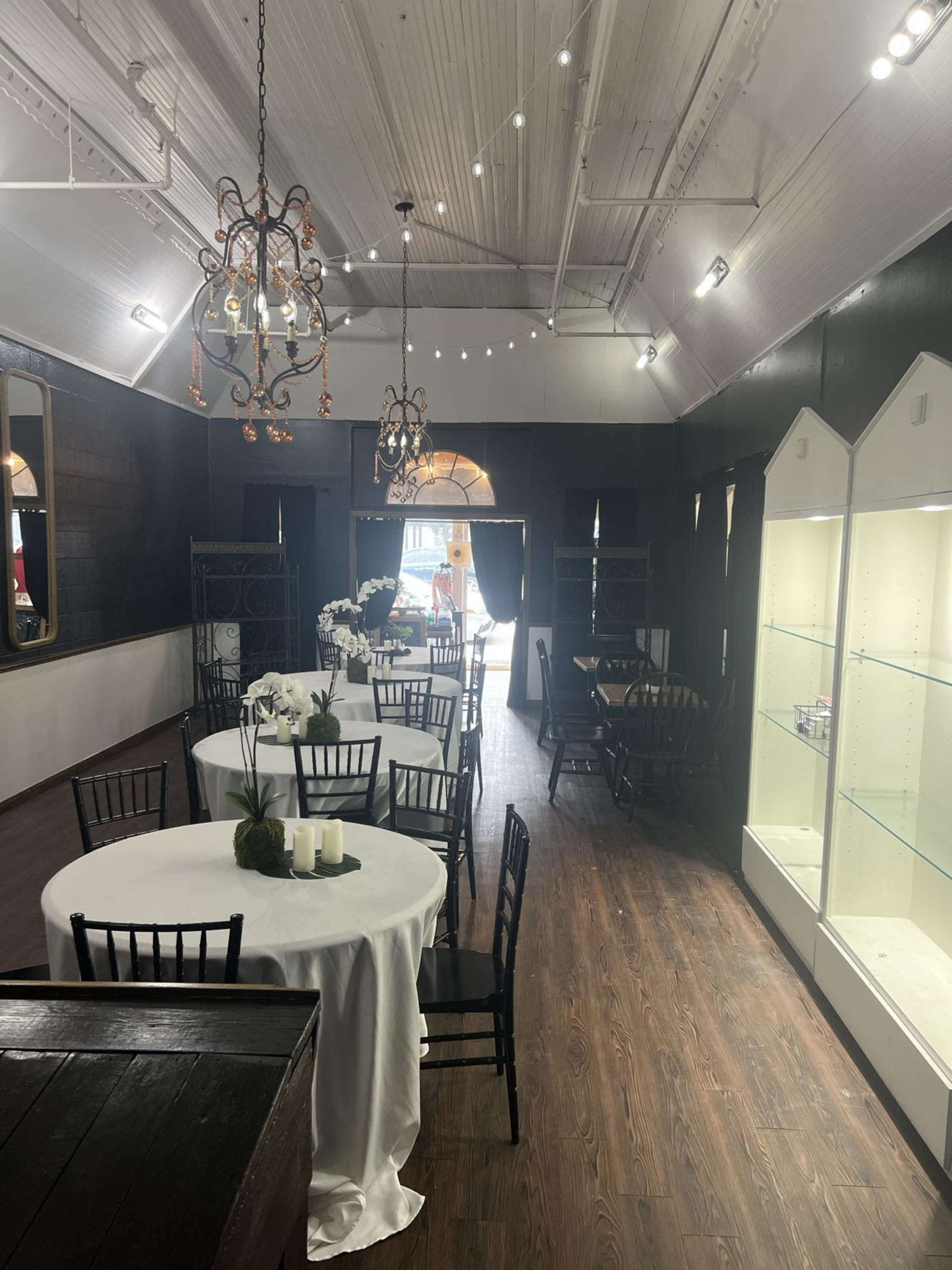Classy event space in popular downtown Grapevine, Texas Image in Grapevine, Grapevine, TX