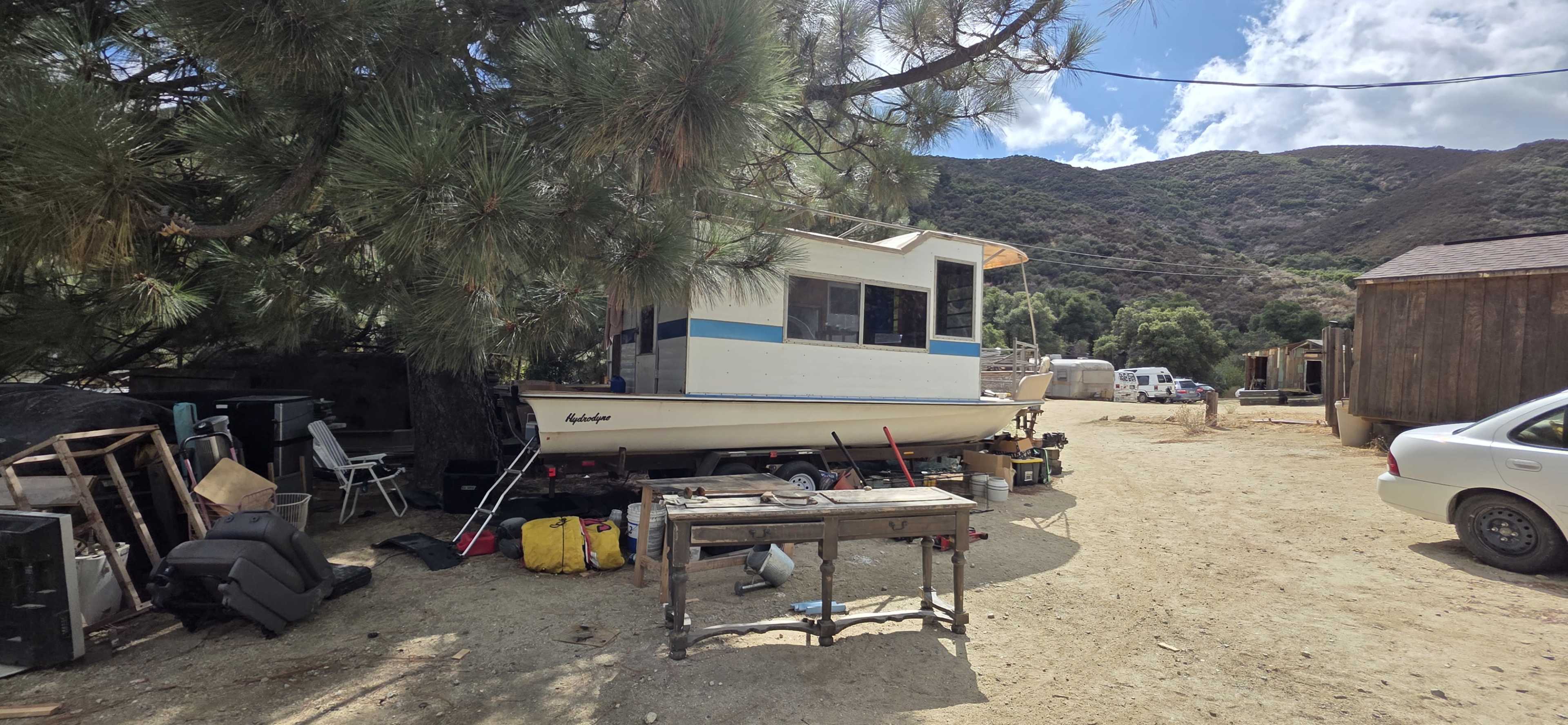 Americana Desert Barn Lot - Military, Jeeps, Boats, Junk Image in Leona Valley, Leona Valley, CA