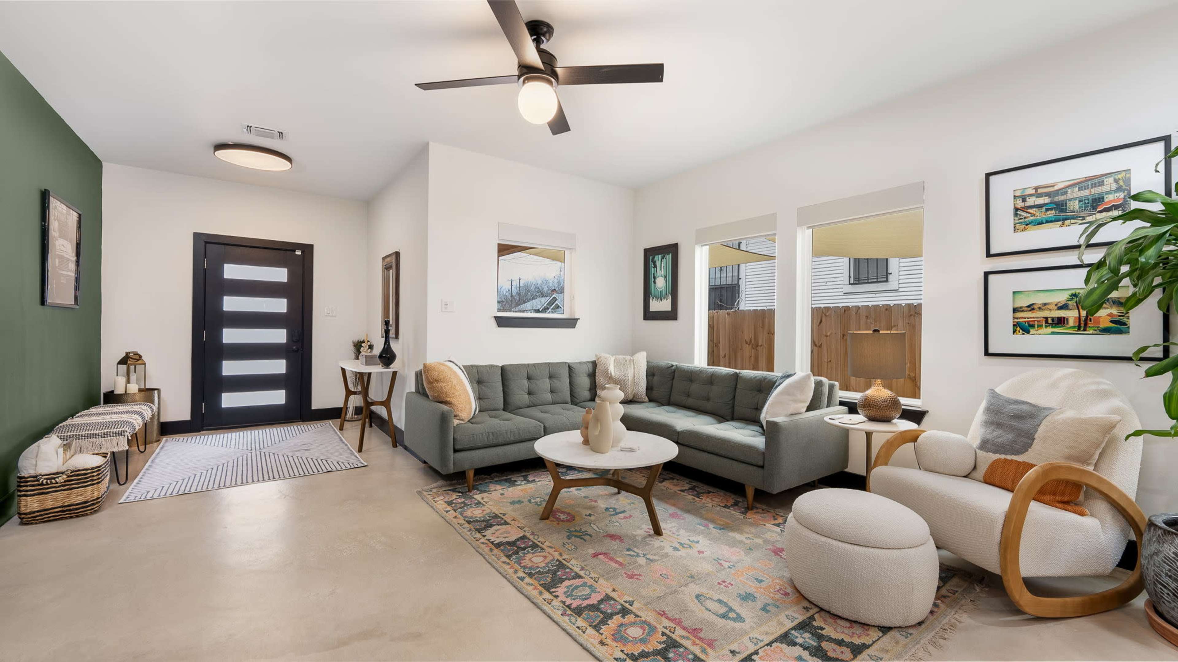 Modern Home with Stunning Backyard and Oasis Pool Image in Dignowity Hill, San Antonio, TX