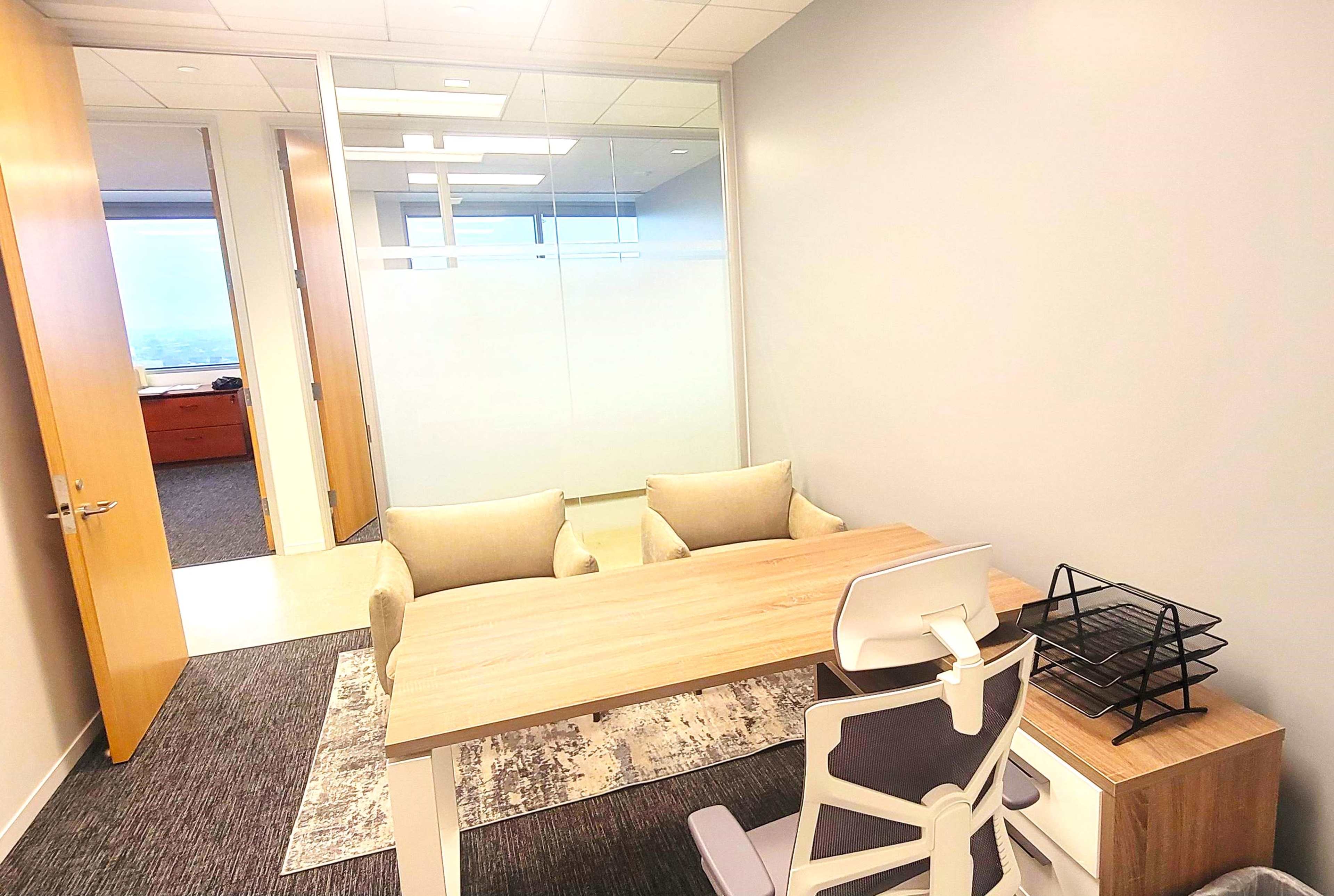 Day office/Meeting Room Image in Century City, Century City, CA