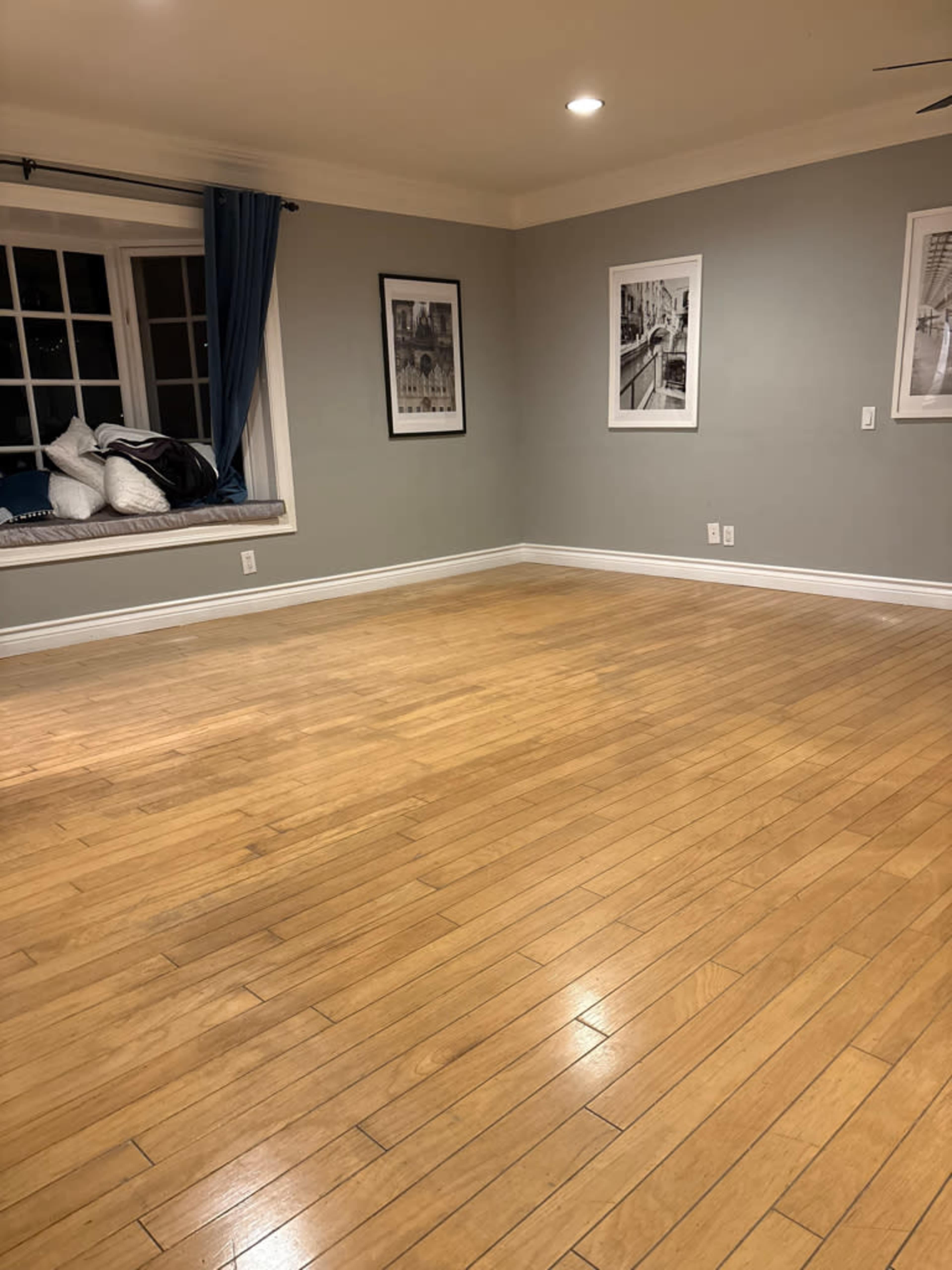 Extra room / big room