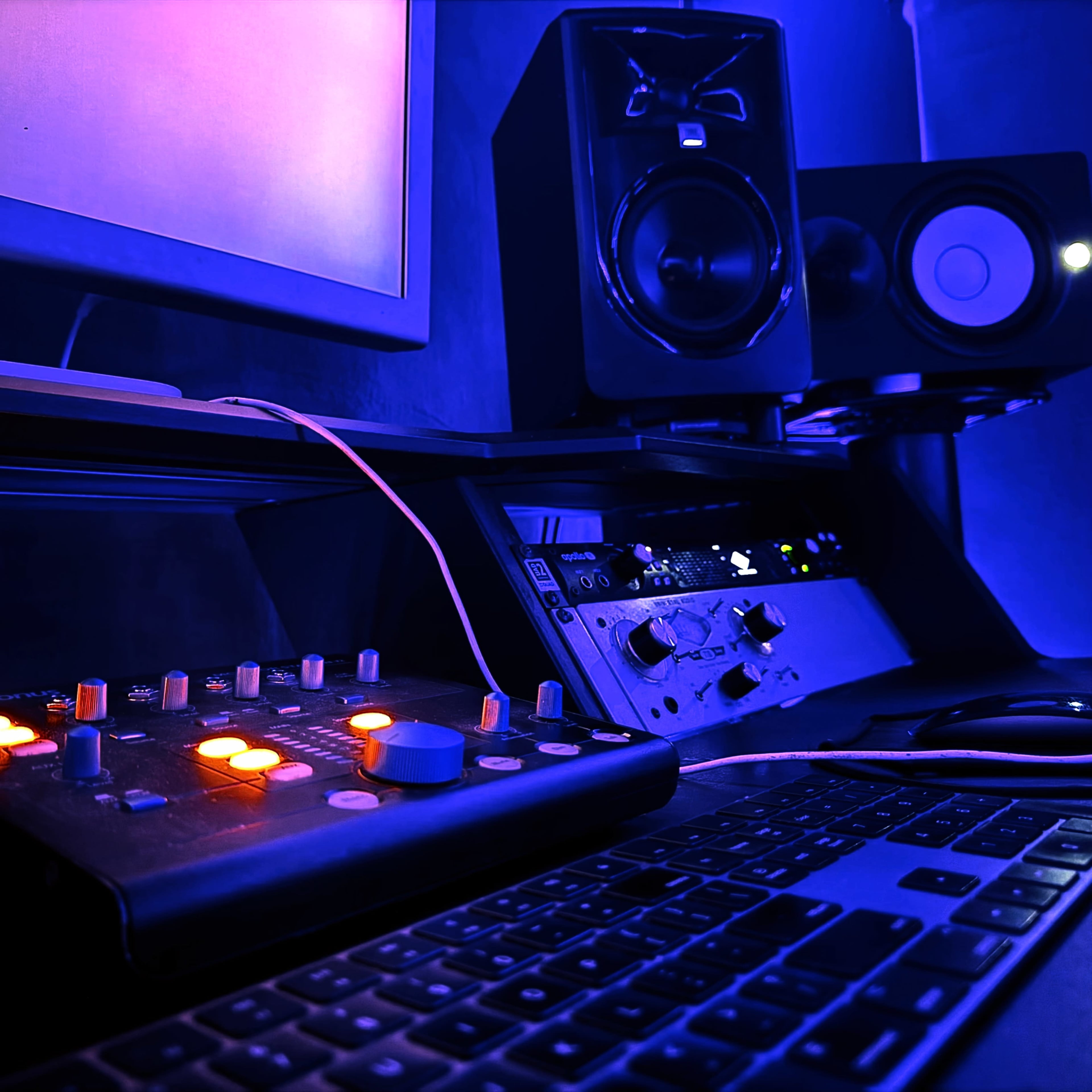 Private Professional Recording Studio Image in Country Club, Hialeah, FL