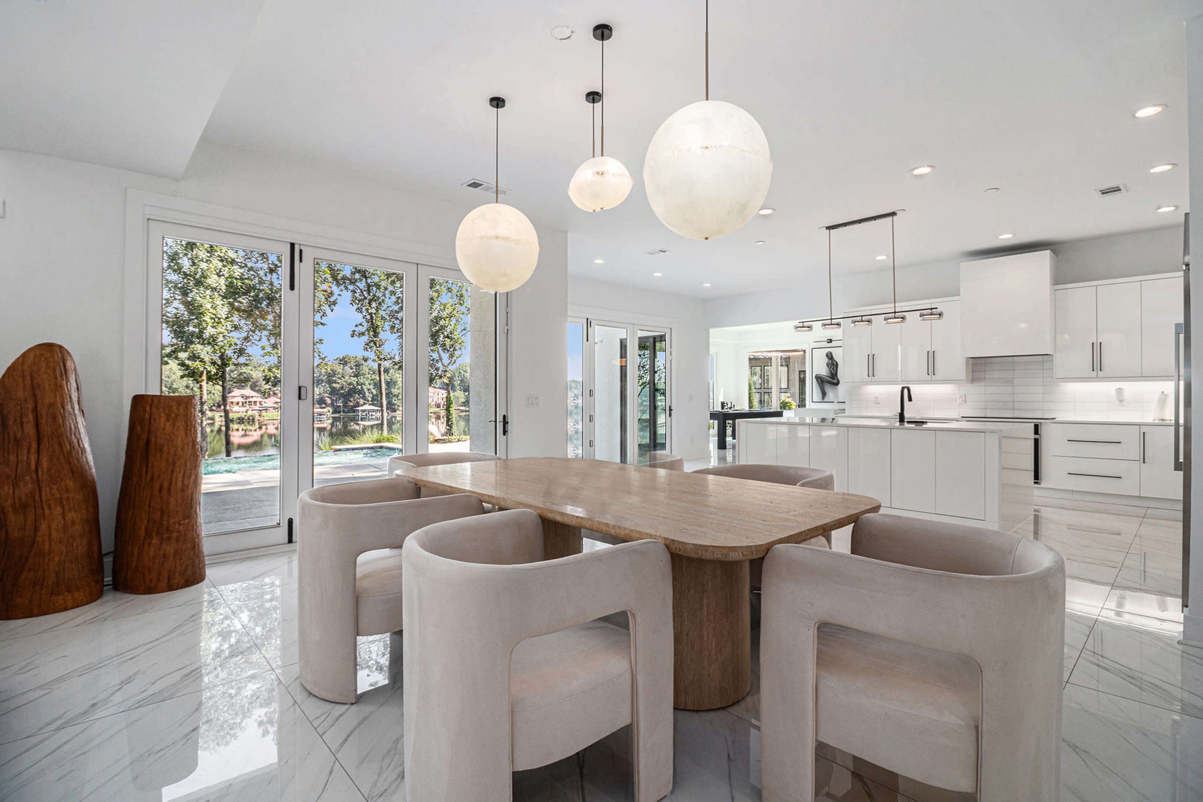 The Luxe Lakeside Retreat Image in , Atlanta Georgia, GA