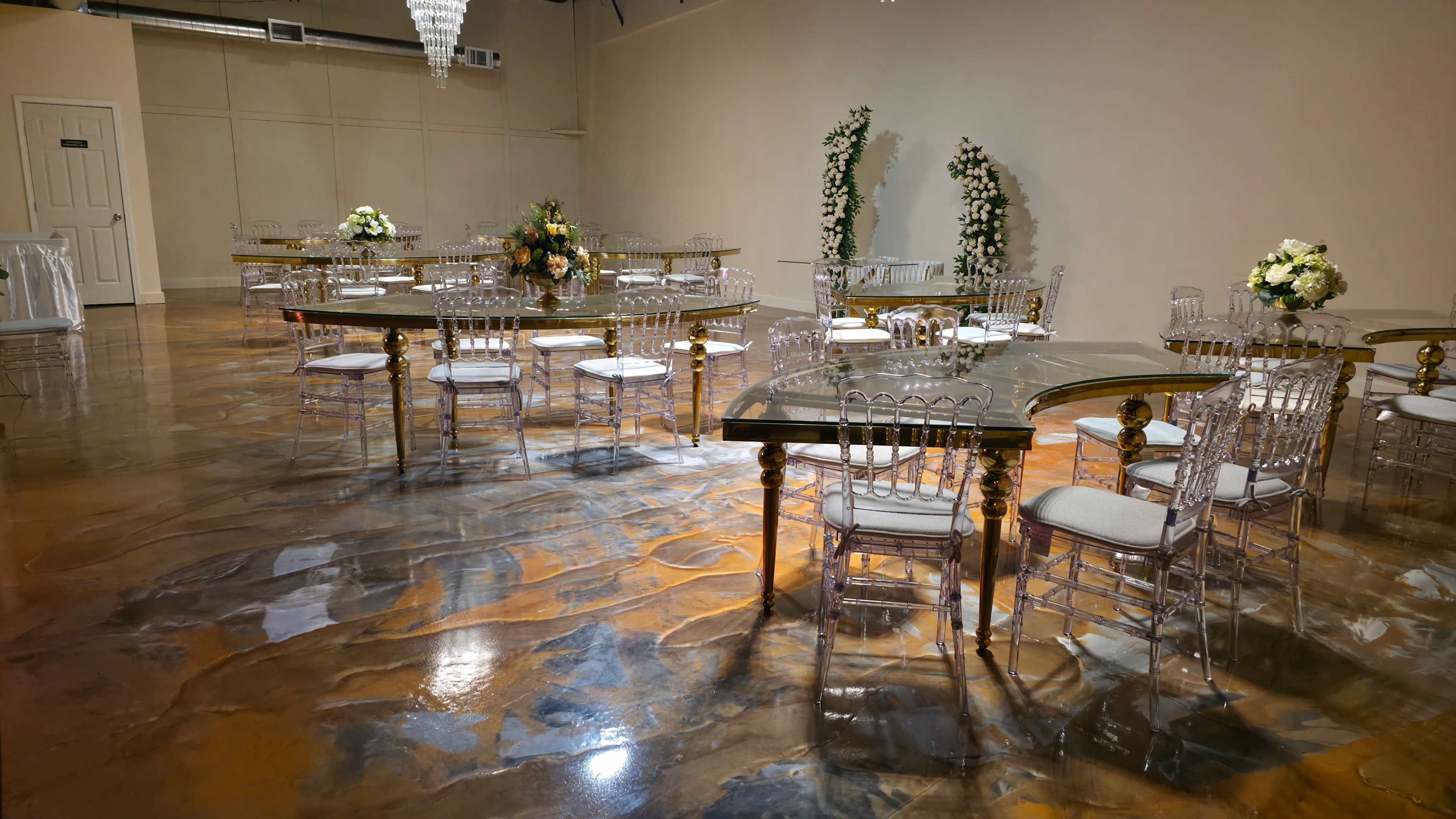 Event Space near IAH Airport Image in Iah / Airport Area, Humble, TX