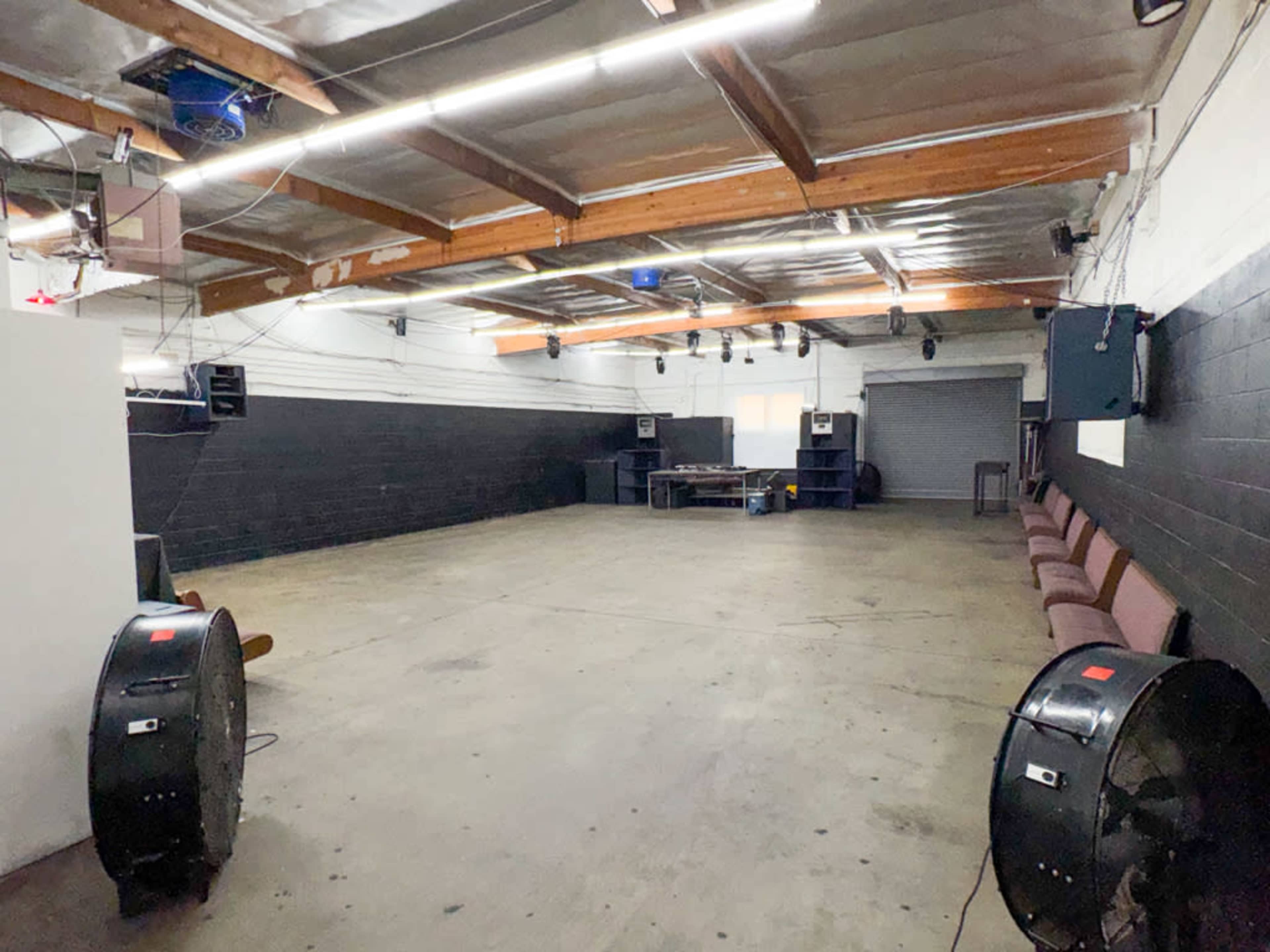 Downtown Warehoues with Gated Parking Image in Central LA, los angeles, CA