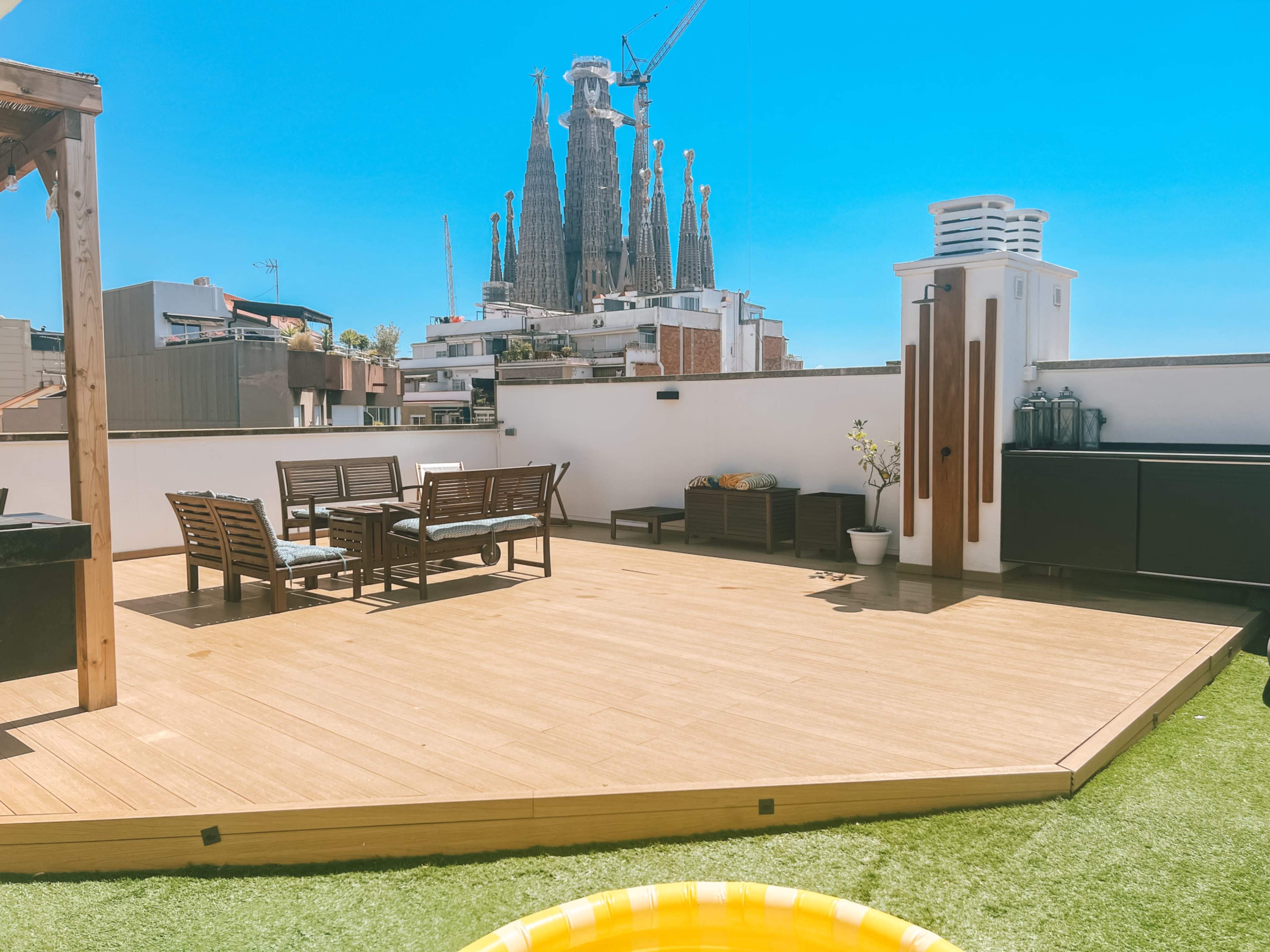 130sqm Rooftop overlooking Sagrada Familia Image in Camp d'en Grassot i Gràcia Nova, Barcelona, B