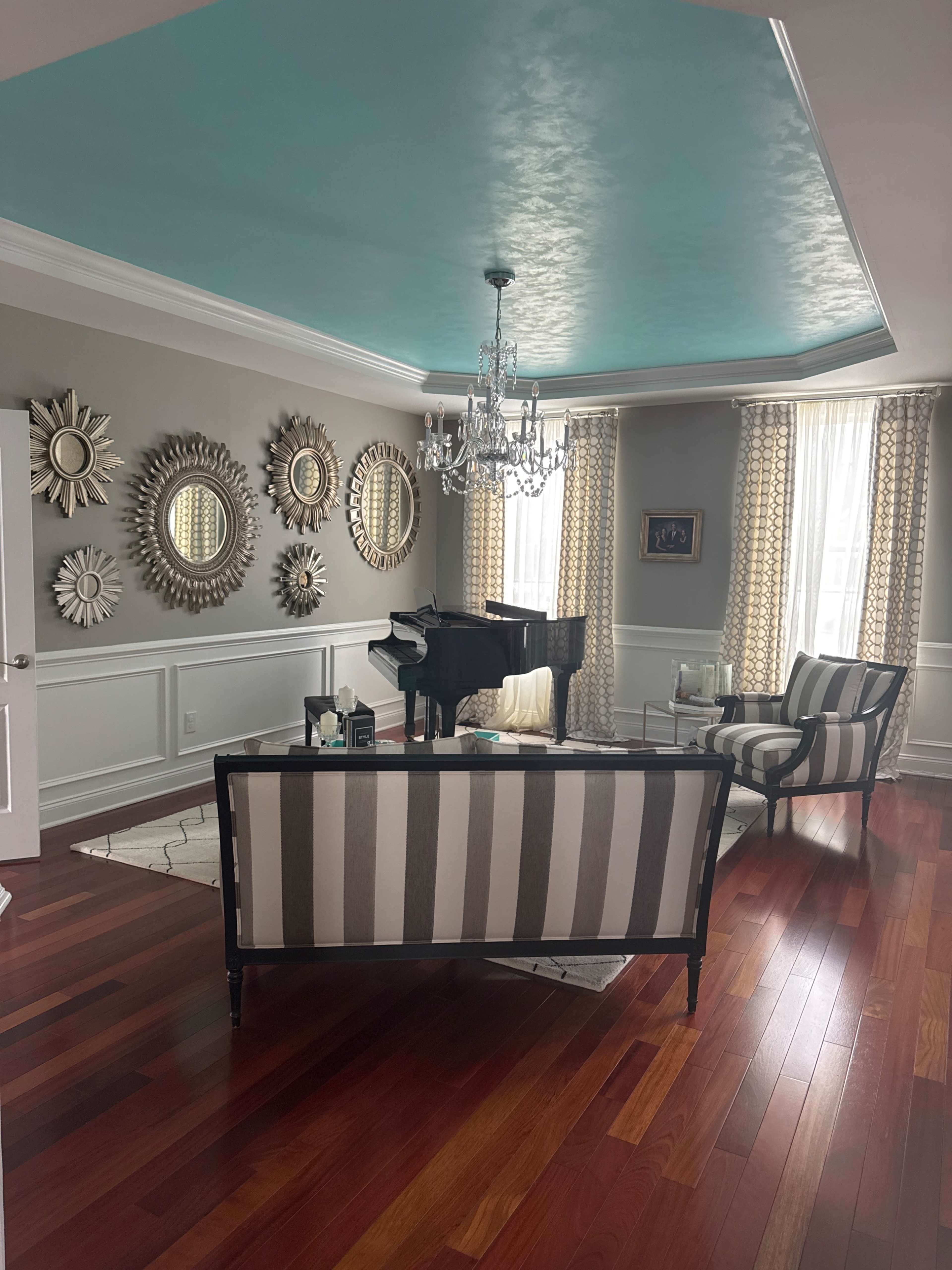 Grand Suburban Estate with Dramatic Staircases, Open Foyer & Resort-Style Amenities Image in Sparta, Sparta, NJ