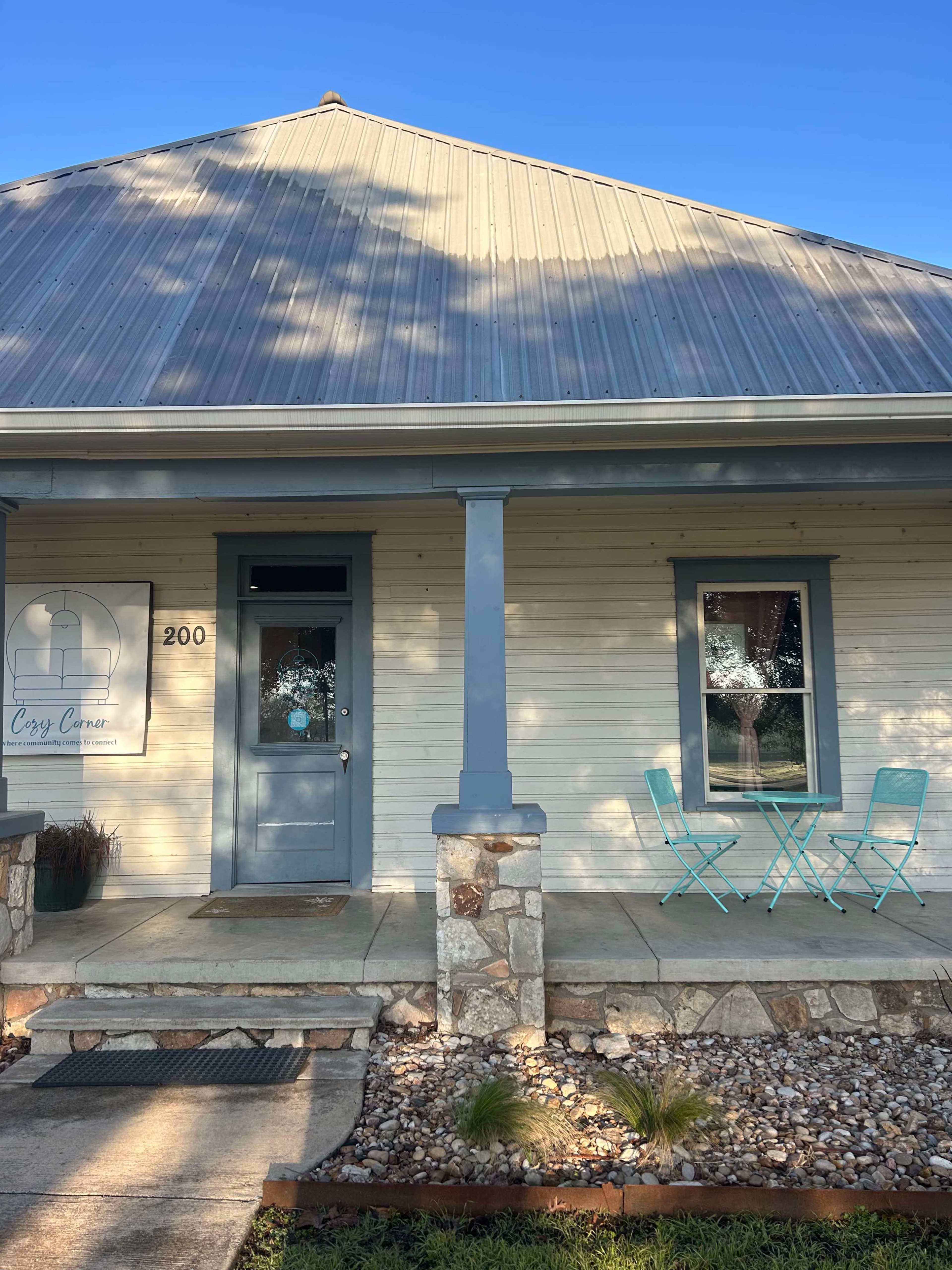 Cozy Family Friendly Space in Historic Buda Image in Buda, Buda, TX