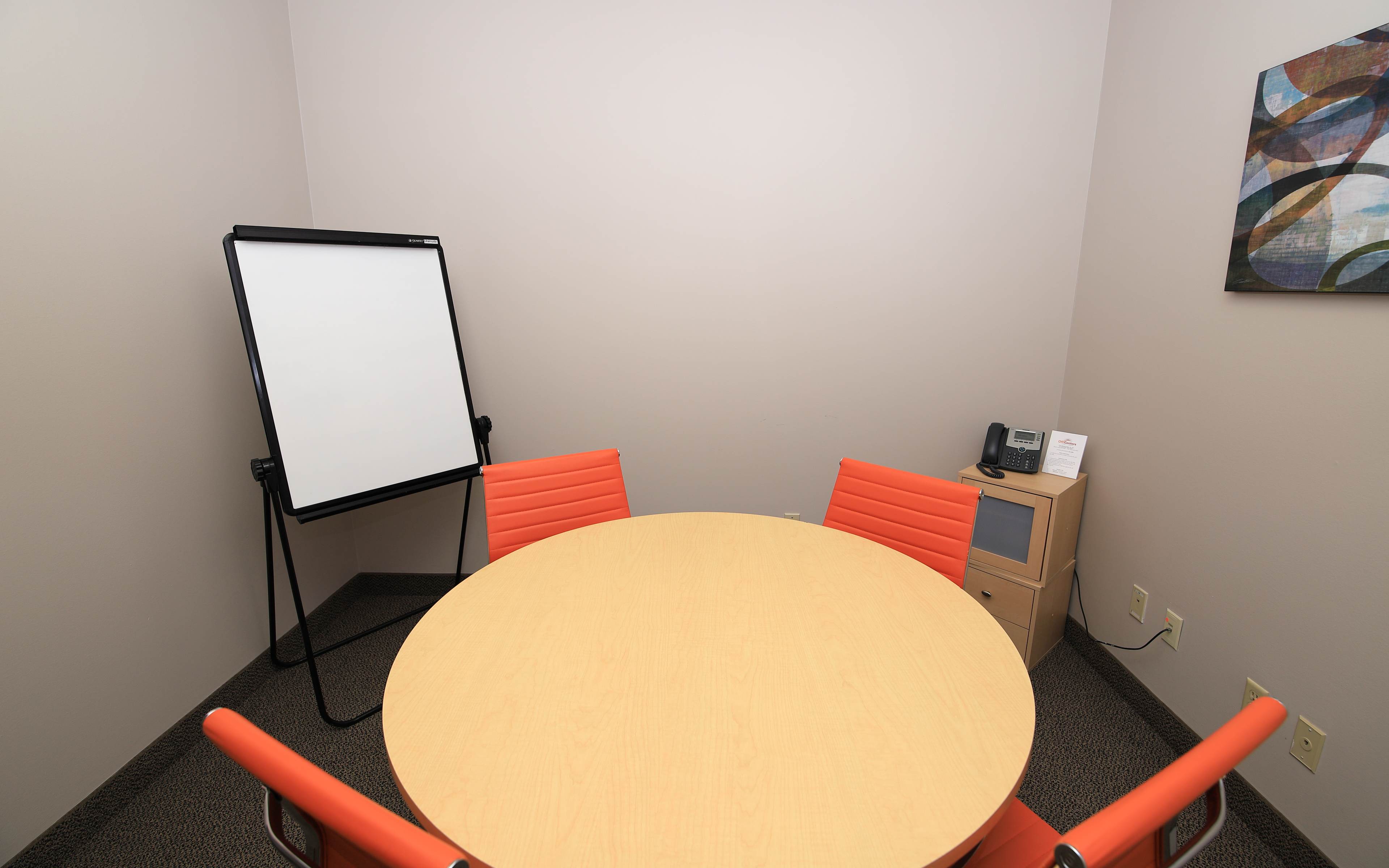 Brainstorming & Group Work Space - Just West of Downtown Minneapolis Image in Blackstone, St Louis Park, MN
