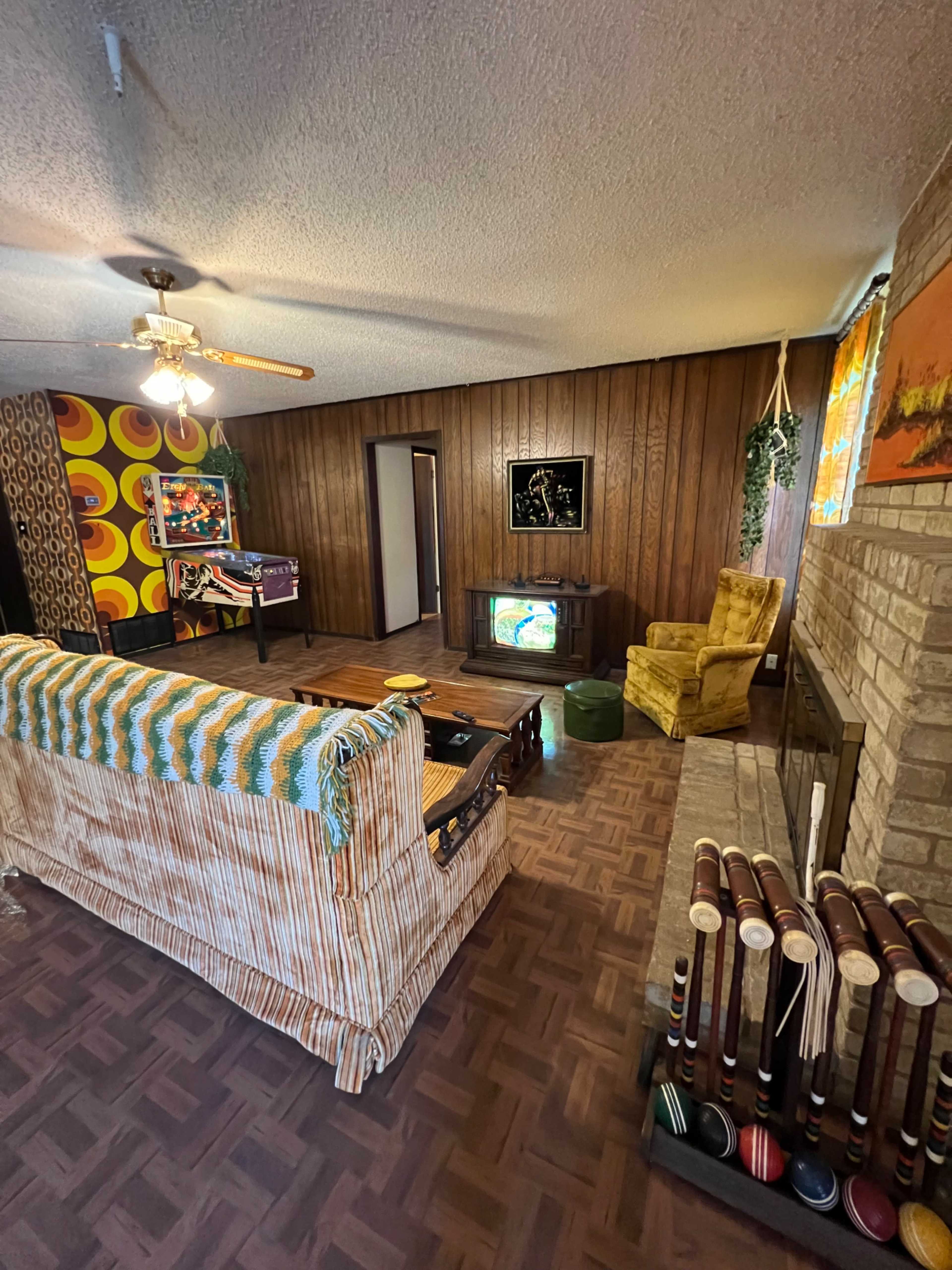 That 70’s House Image in Chisholm Valley West, Round rock, TX