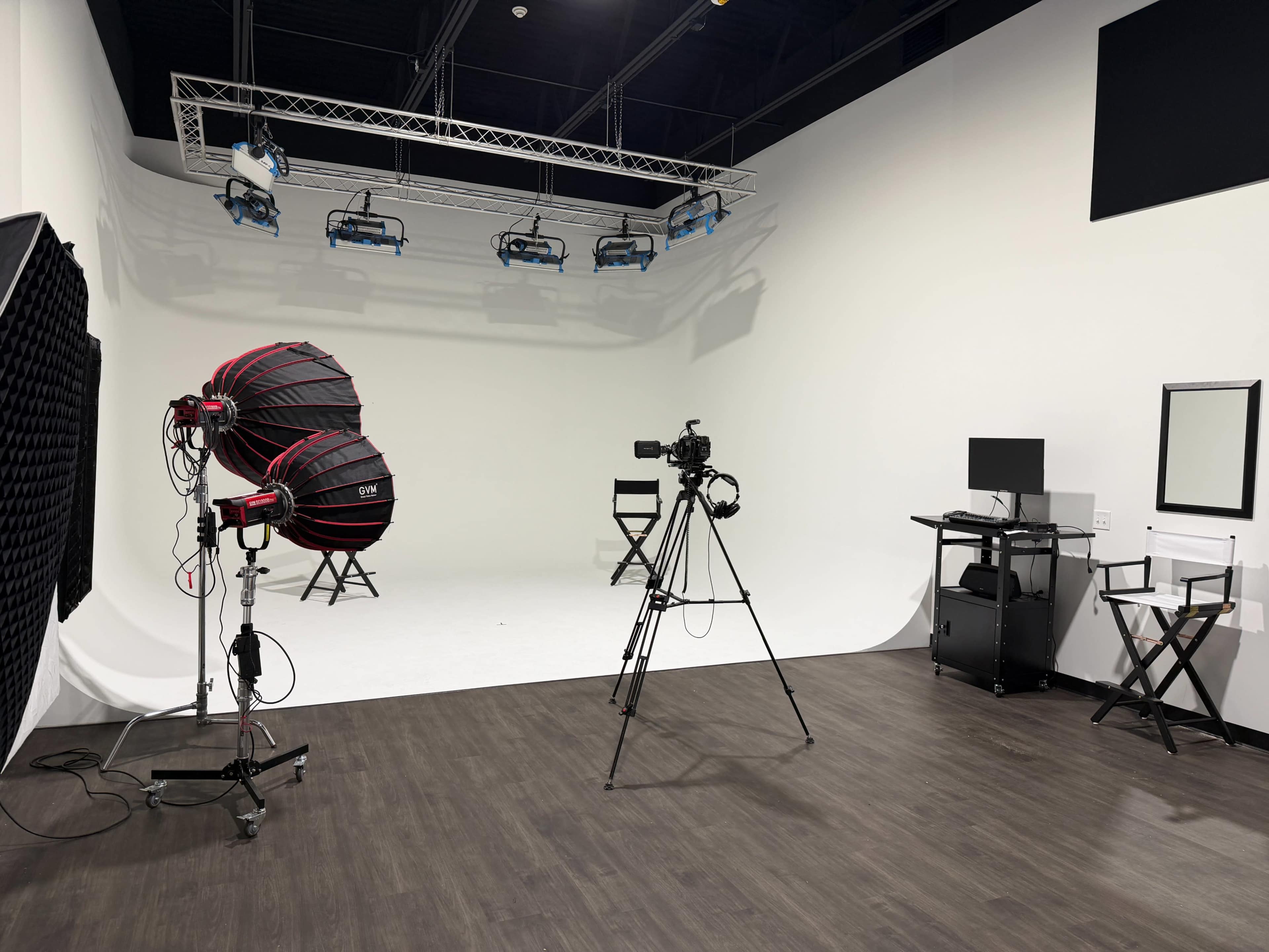 Professional Photography Studio Inside FLX Studios Image in Henrietta, Rochester, NY