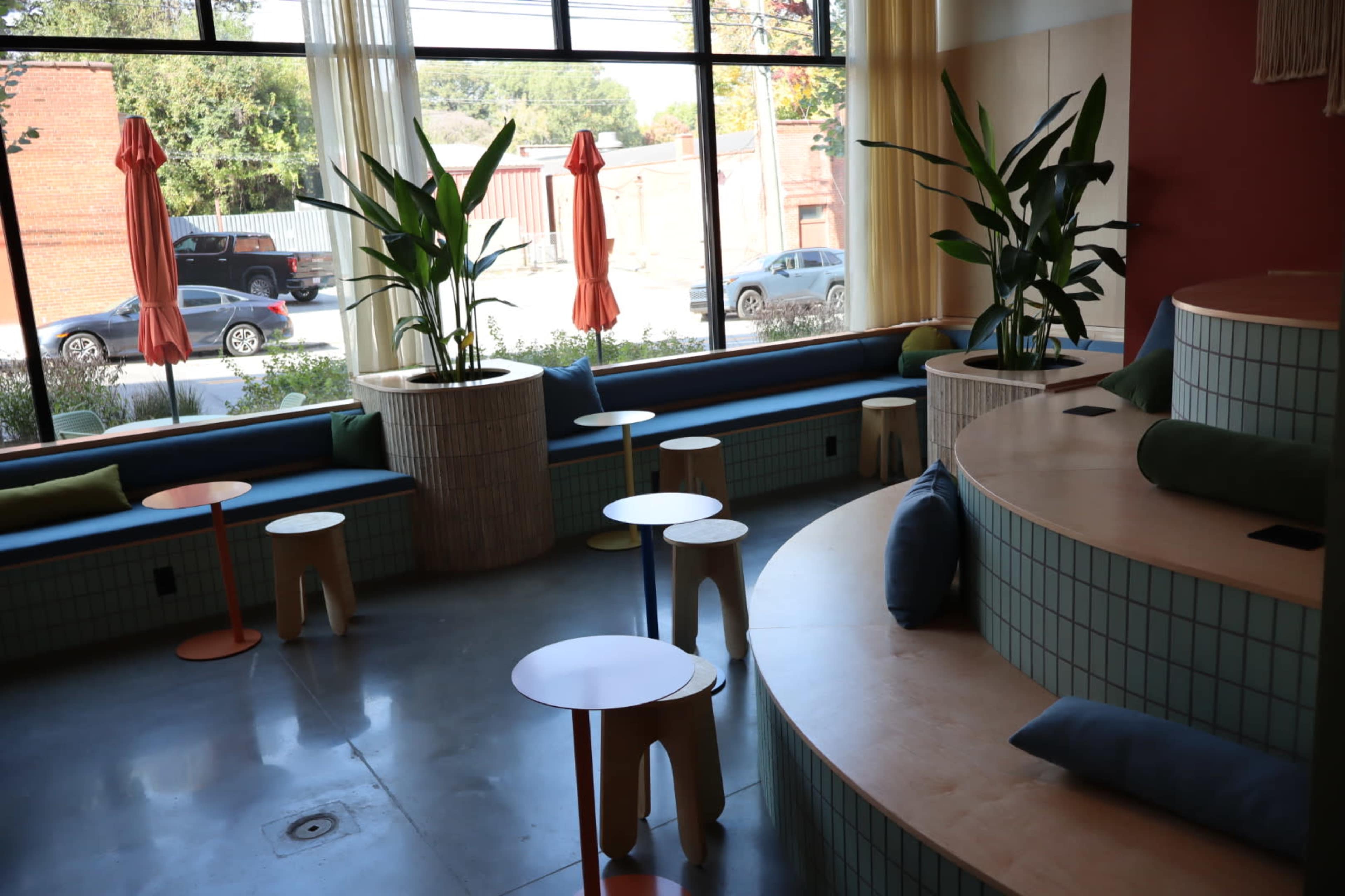 Beautiful, intimate downtown Raleigh lounge Image in Southwest Raleigh, Raleigh, NC