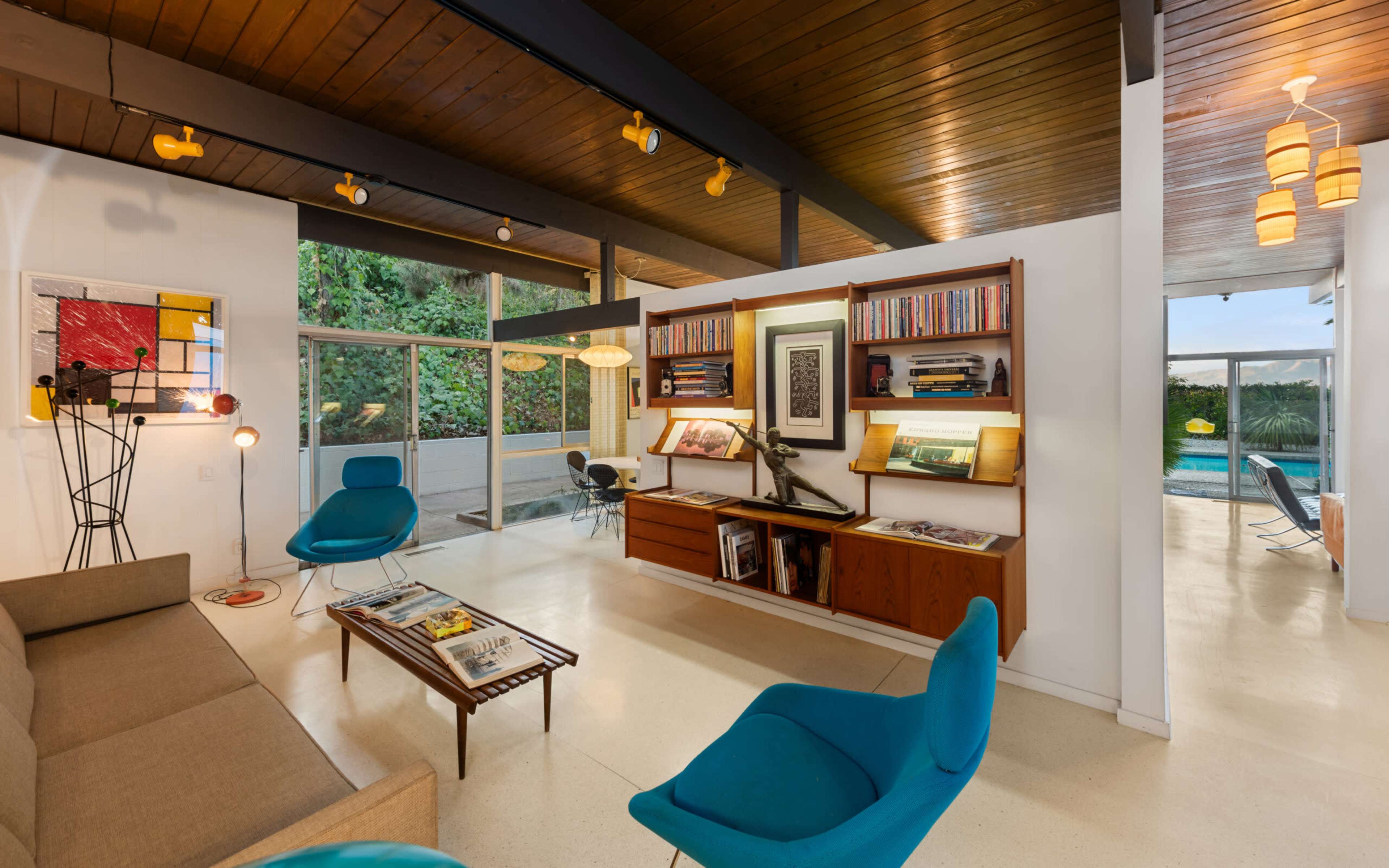 PRESTON HOUSE #319 Image in Tarzana, Tarzana, CA