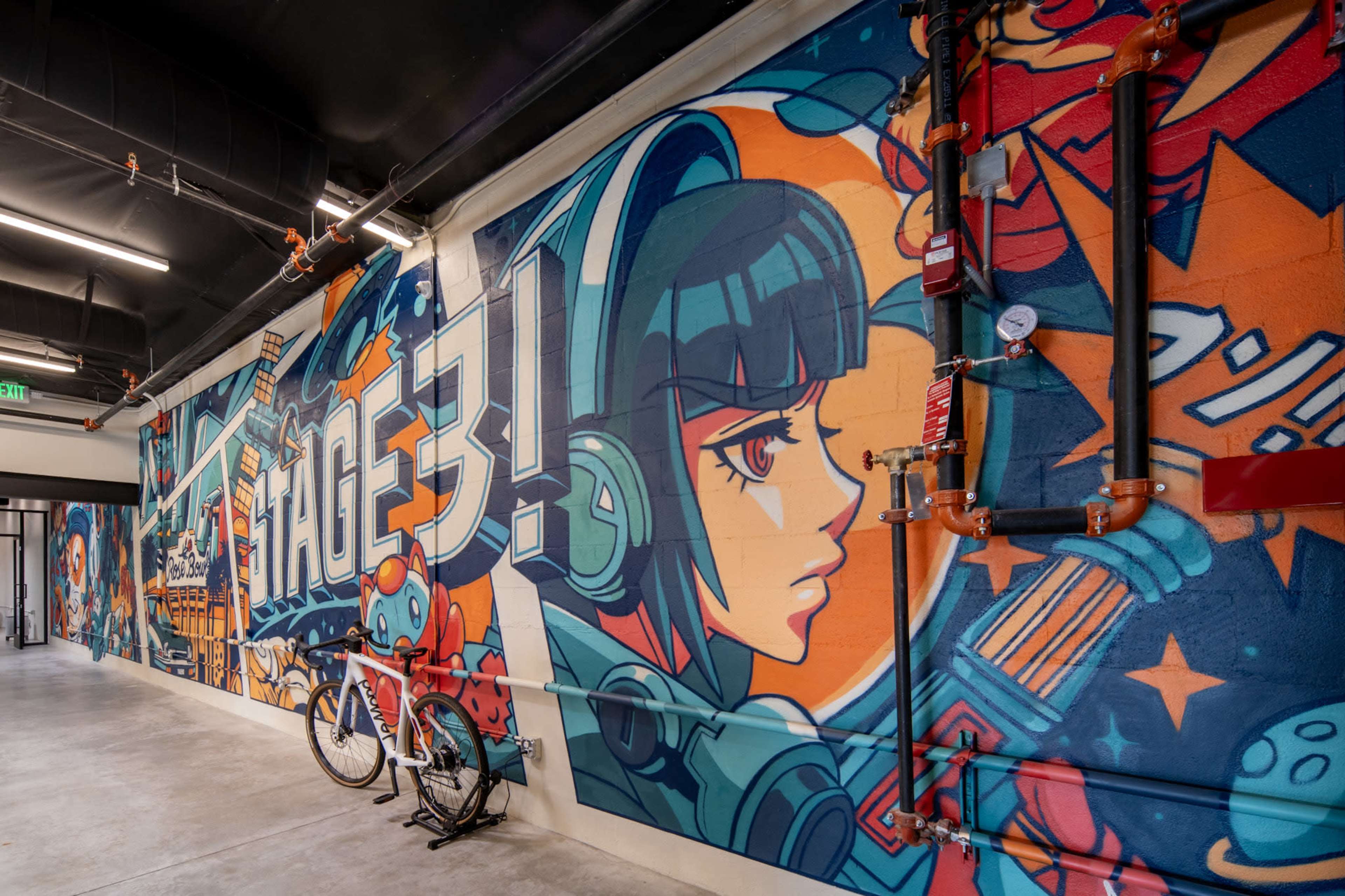 Modern Open Office / Cubicles Image in Historic Highlands, Pasadena, CA