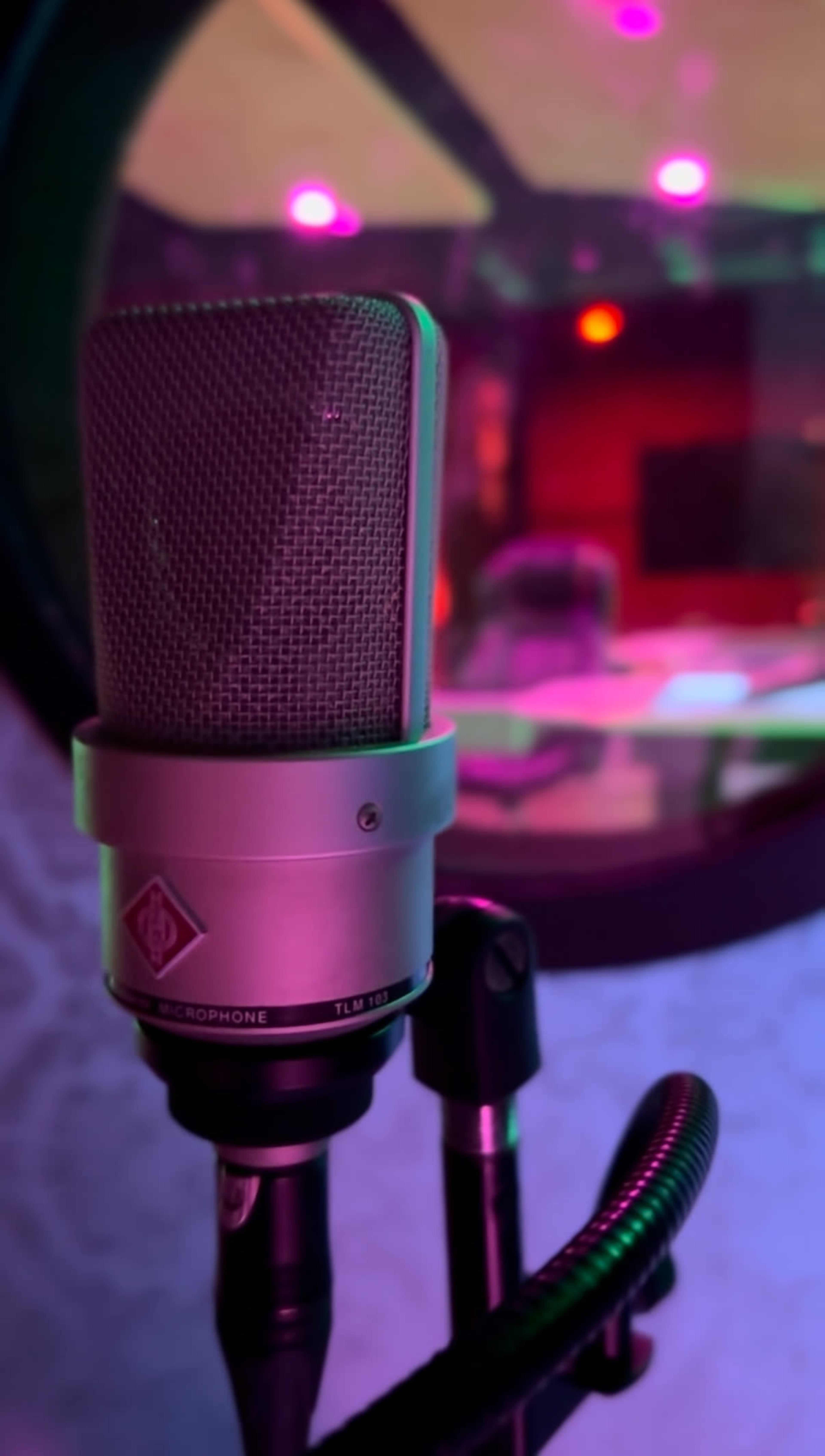 The Best Private Recording Studio Downtown LA 10th story w/ views Image in South Los Angeles, los angeles, CA
