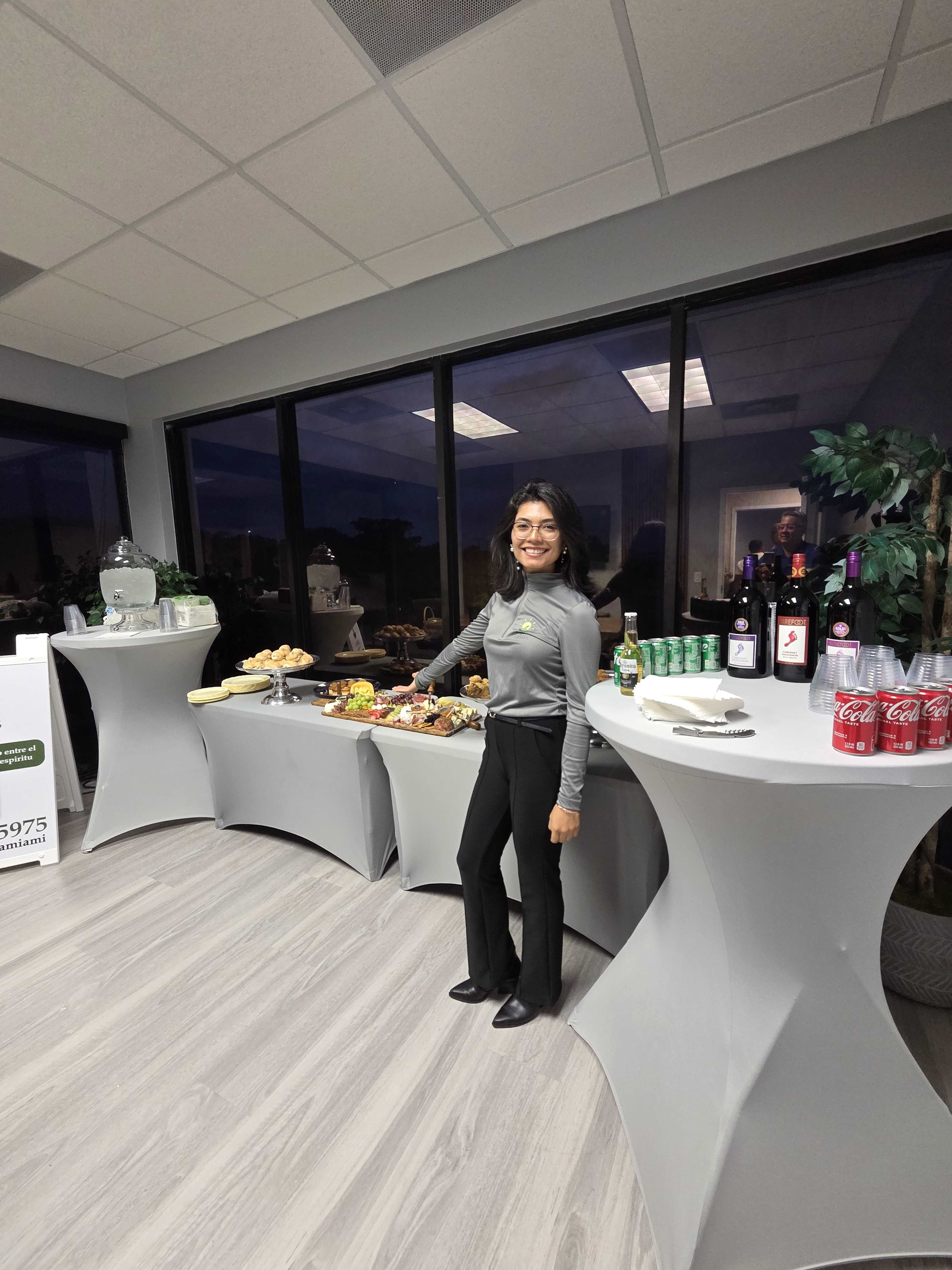 Located in Delray Beach, Fl - Podcast Studio, Photo Studio, Conference Room - Professional, Modern, Multi-Camera, Fully Equipped studio Image in Delray Beach, Delray Beach, FL