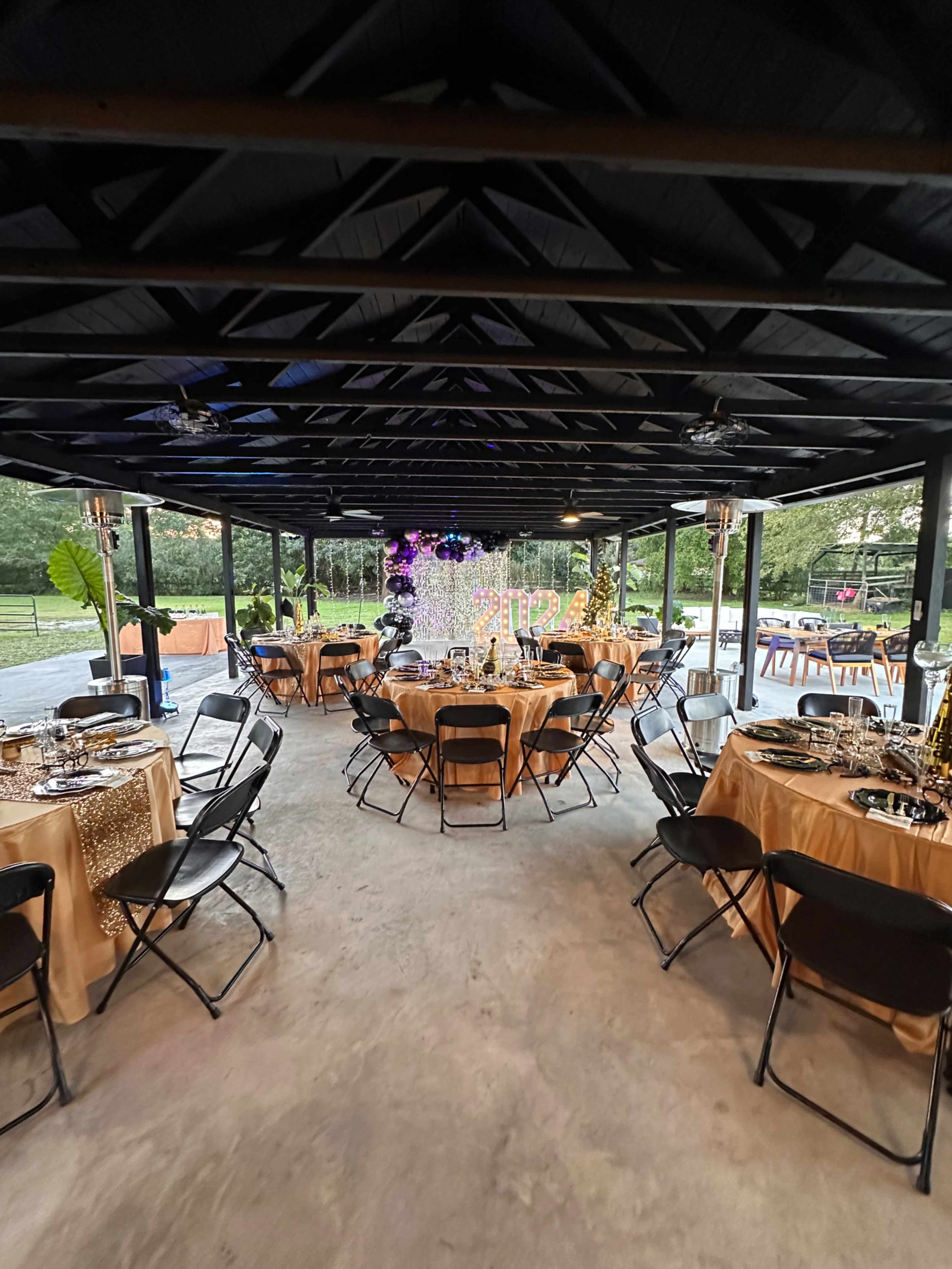Charming Outdoor Oasis with Spacious Gazebo – Ideal for All Events Under the Sun! Image in Davie, Davie, FL