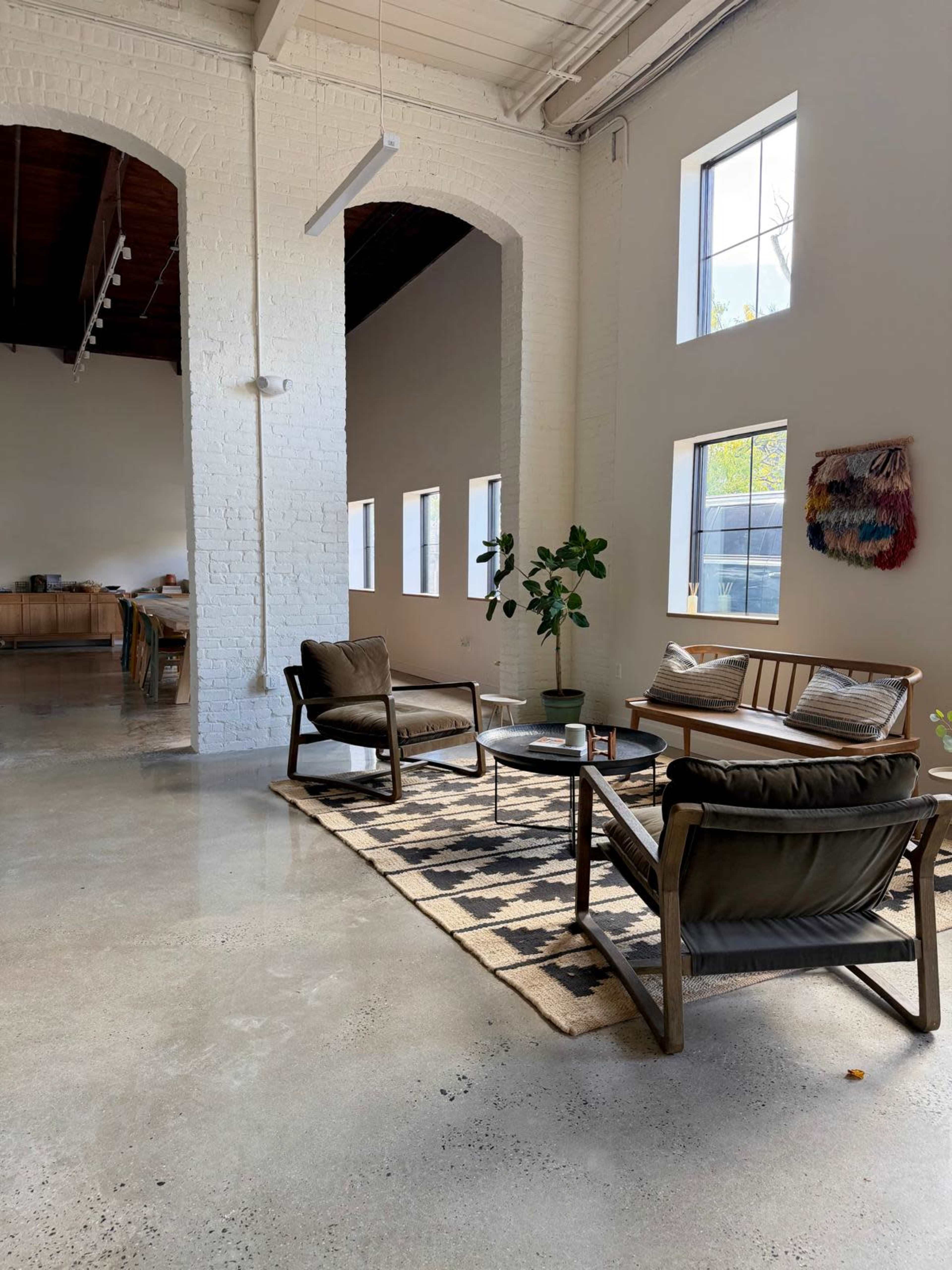 Industrial Loft Studio with Large Modern Kitchen Image in Montclair, Montclair, NJ